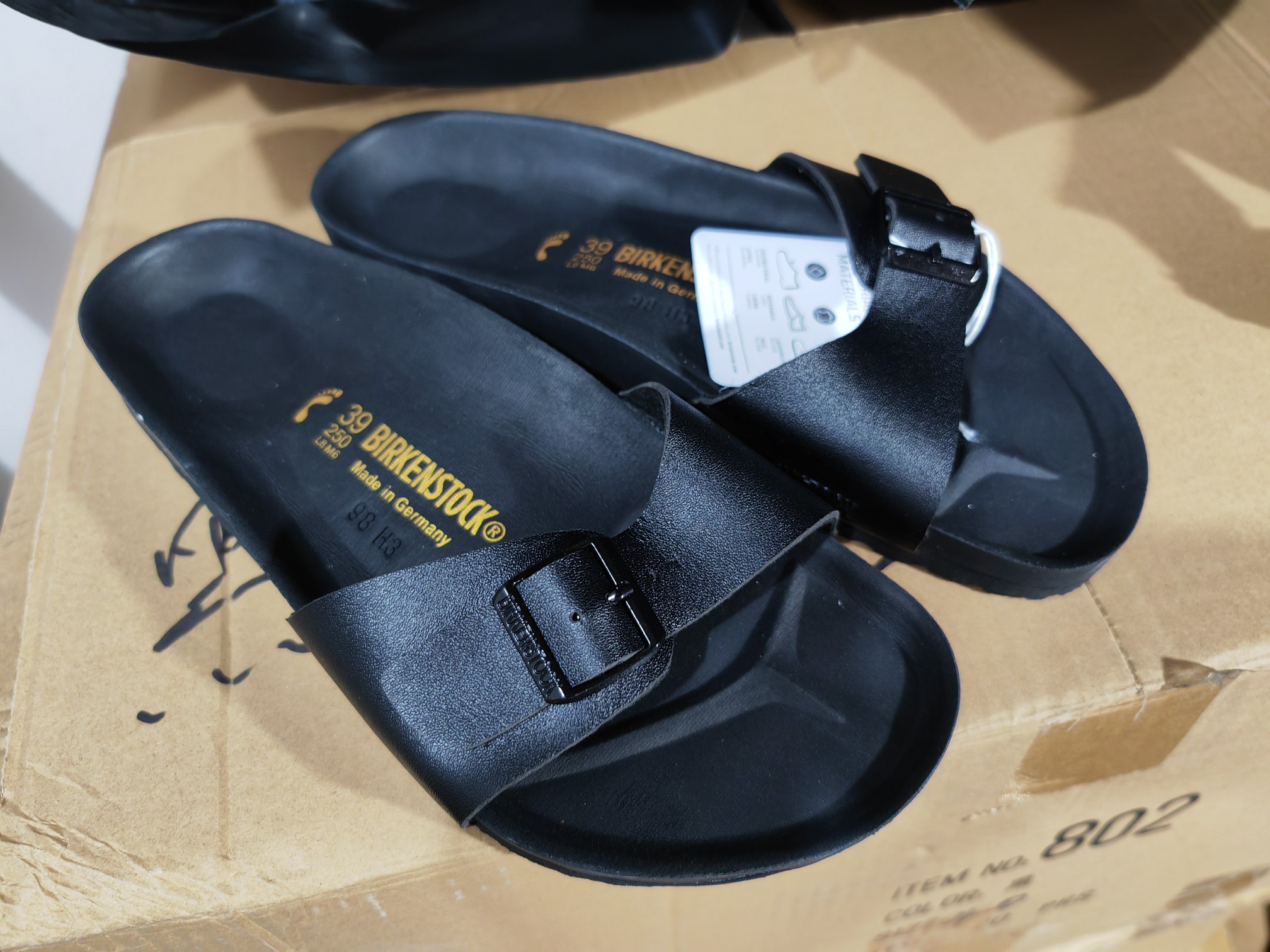 Birkenstock Single Button Pure Black Matte Leather Slippers