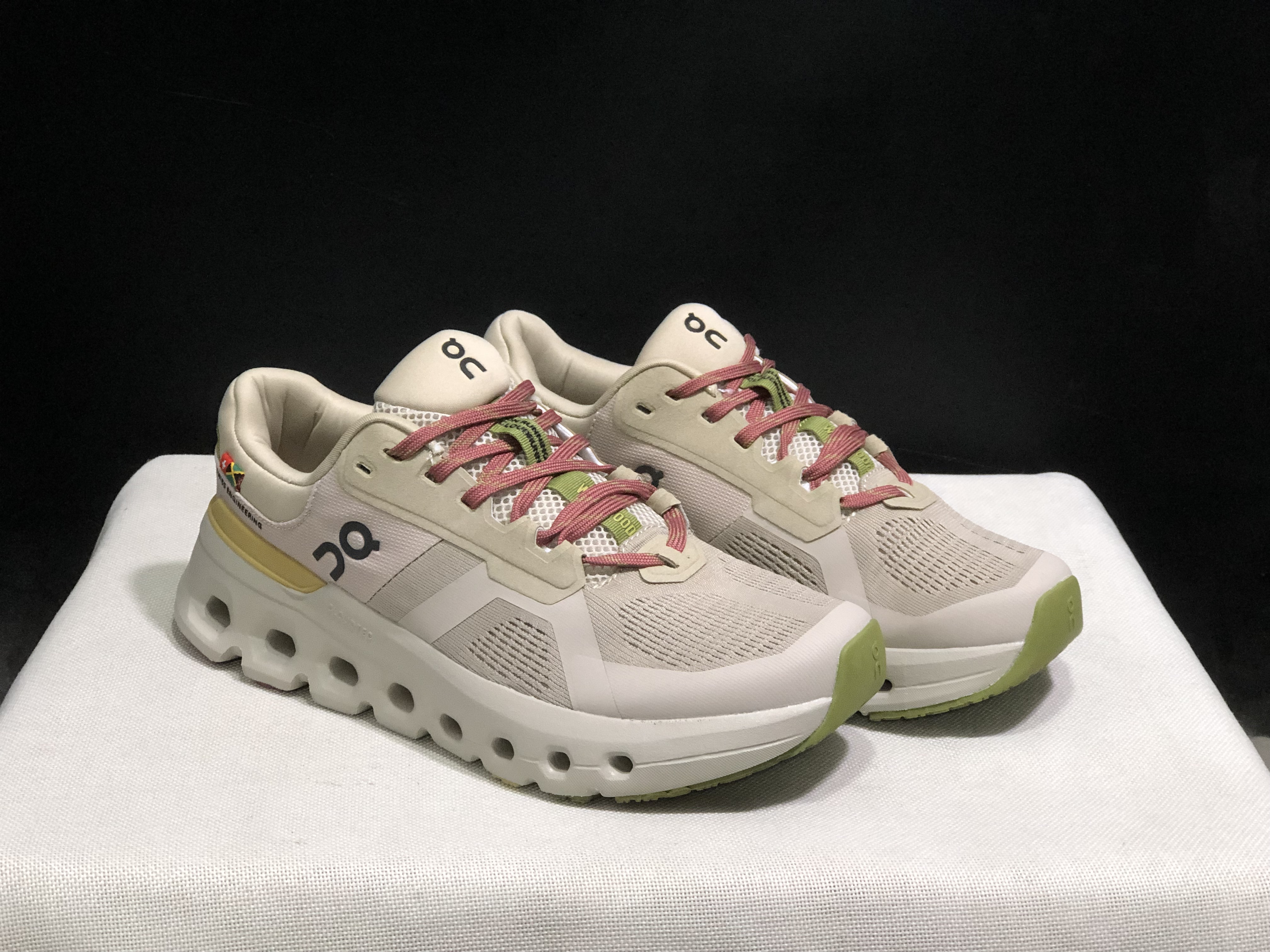 On Running Cloudrunner 2 Mesh Breathable Running Shoes Khaki