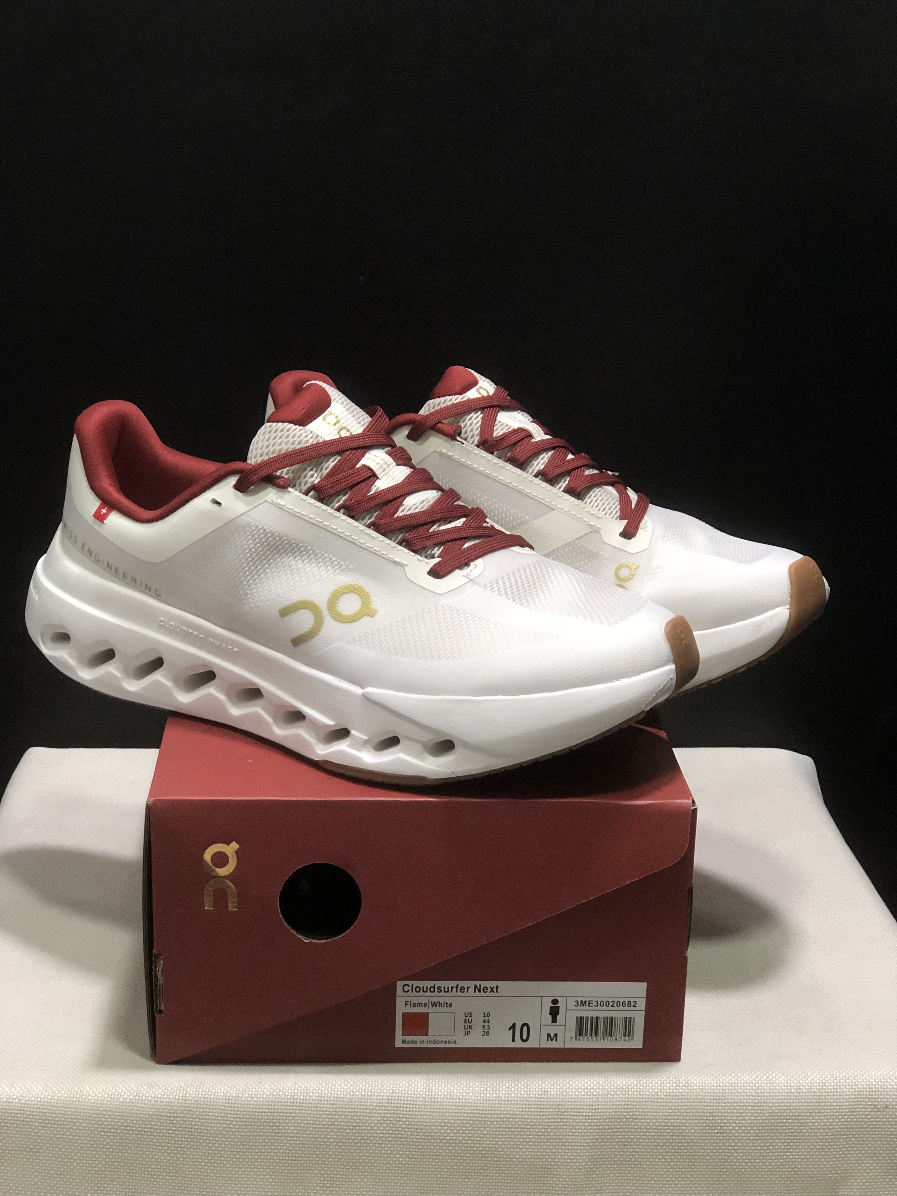 On Running Cloudsurfer Next Casual Running Shoes White/Flame