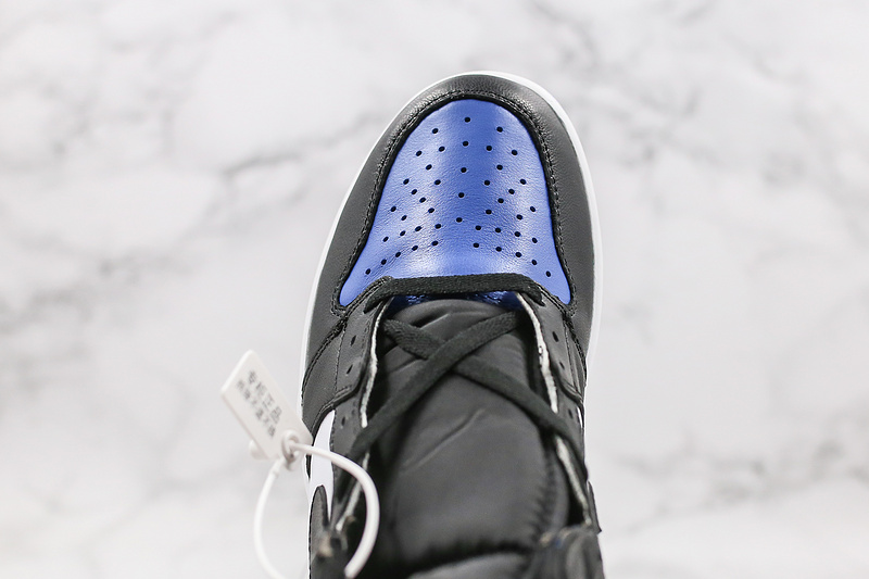 Nike Air Jordan 1 Retro High-Top Royal Toe Gs Black Blue Sneakers