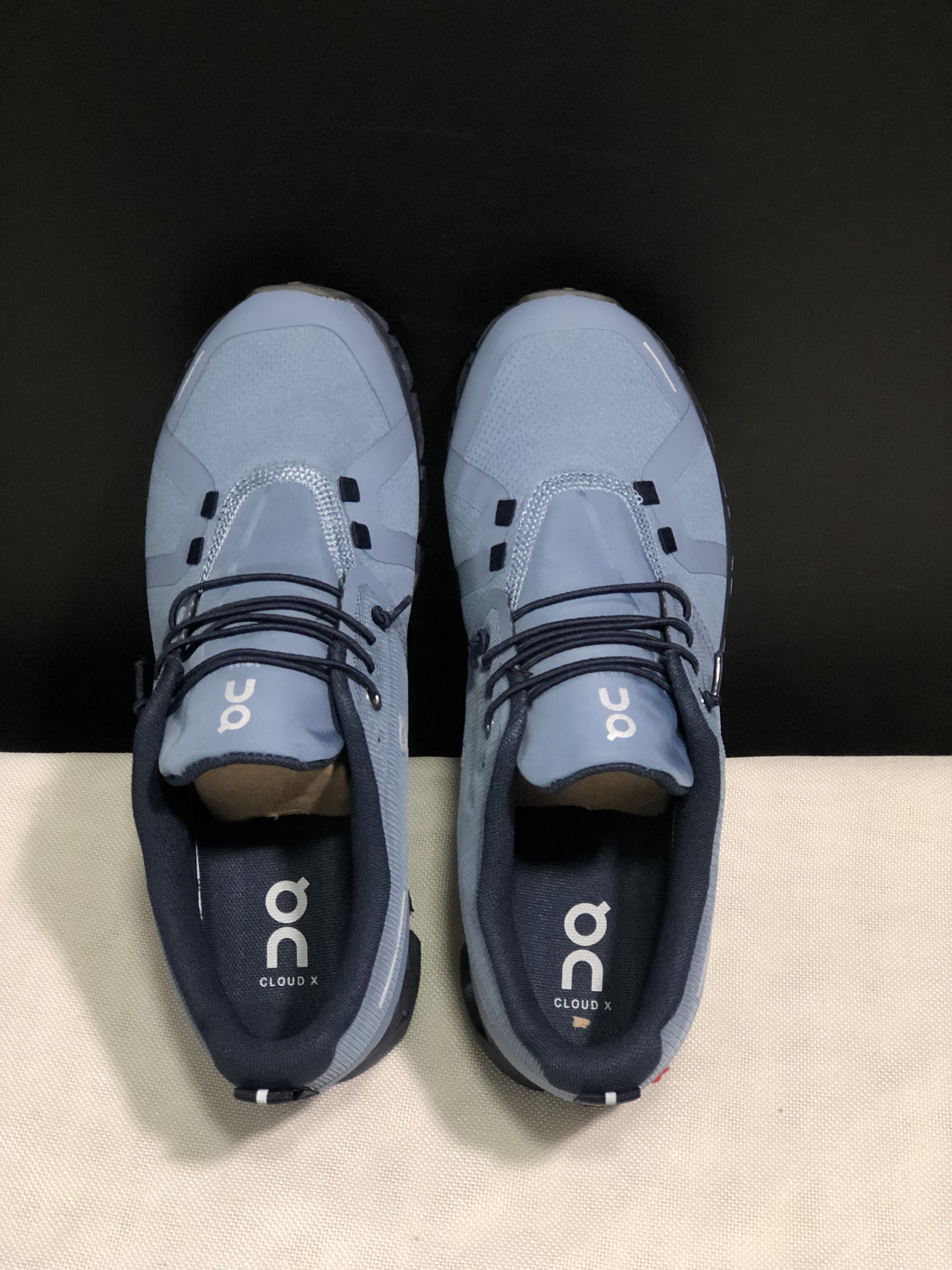 On Running Cloud 5 Lightweight Midnight Blue Running Shoes