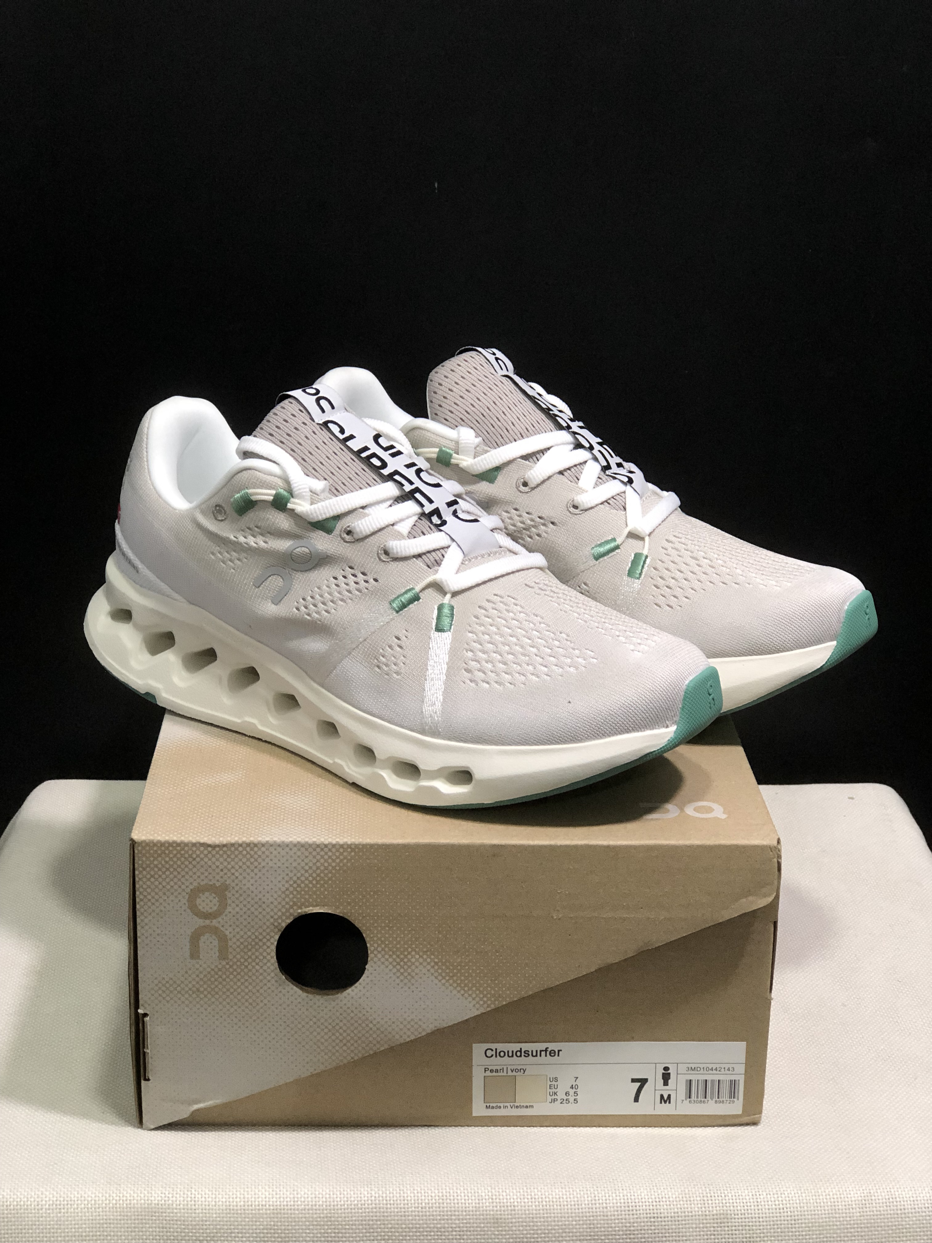 On Running Cloudsurfer Training Anti-Slip Running Shoes Khaki/Iovry