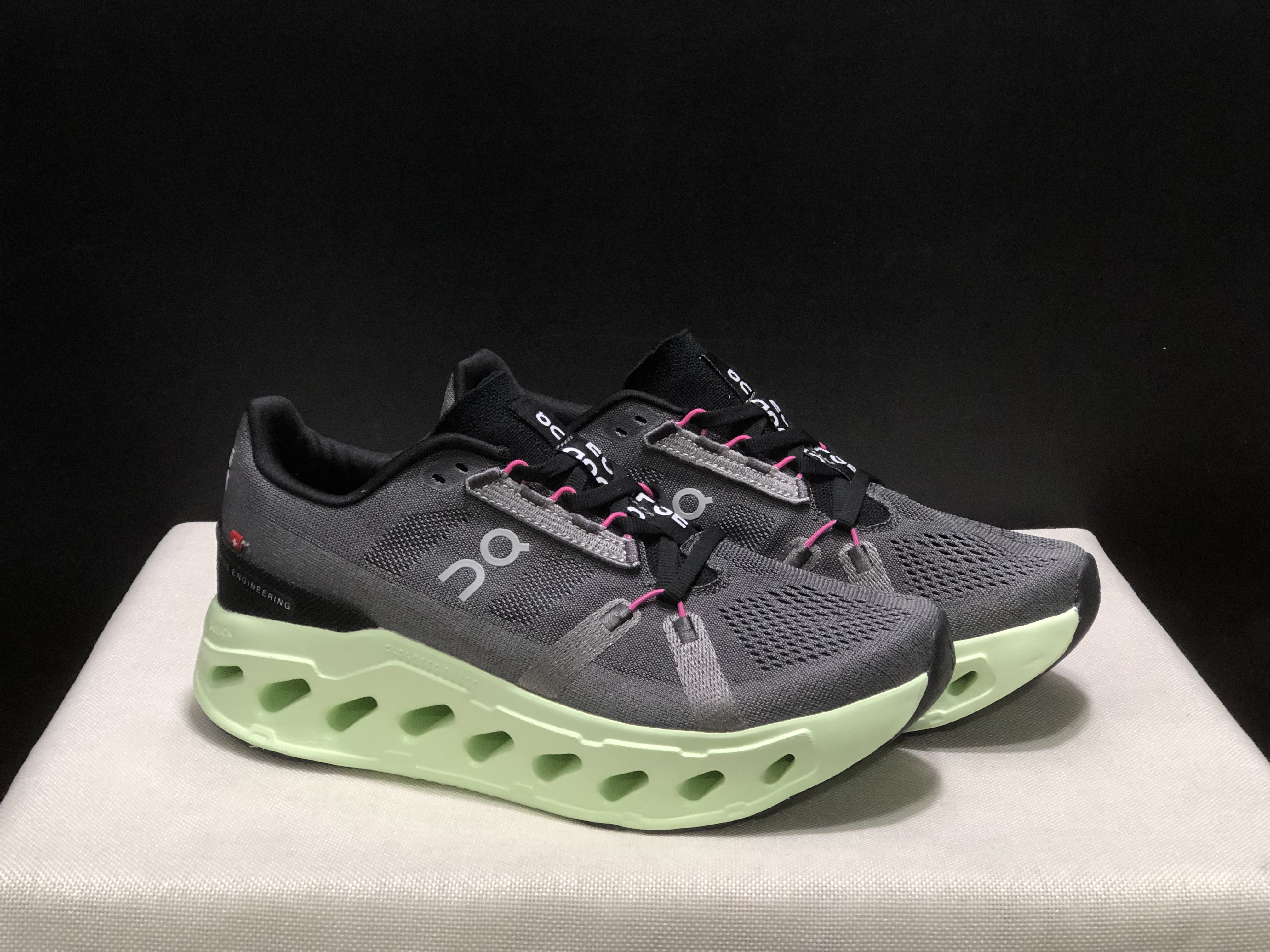 On Running Cloudeclipse Soft And Comfortable Running Shoes Grey/Light Green