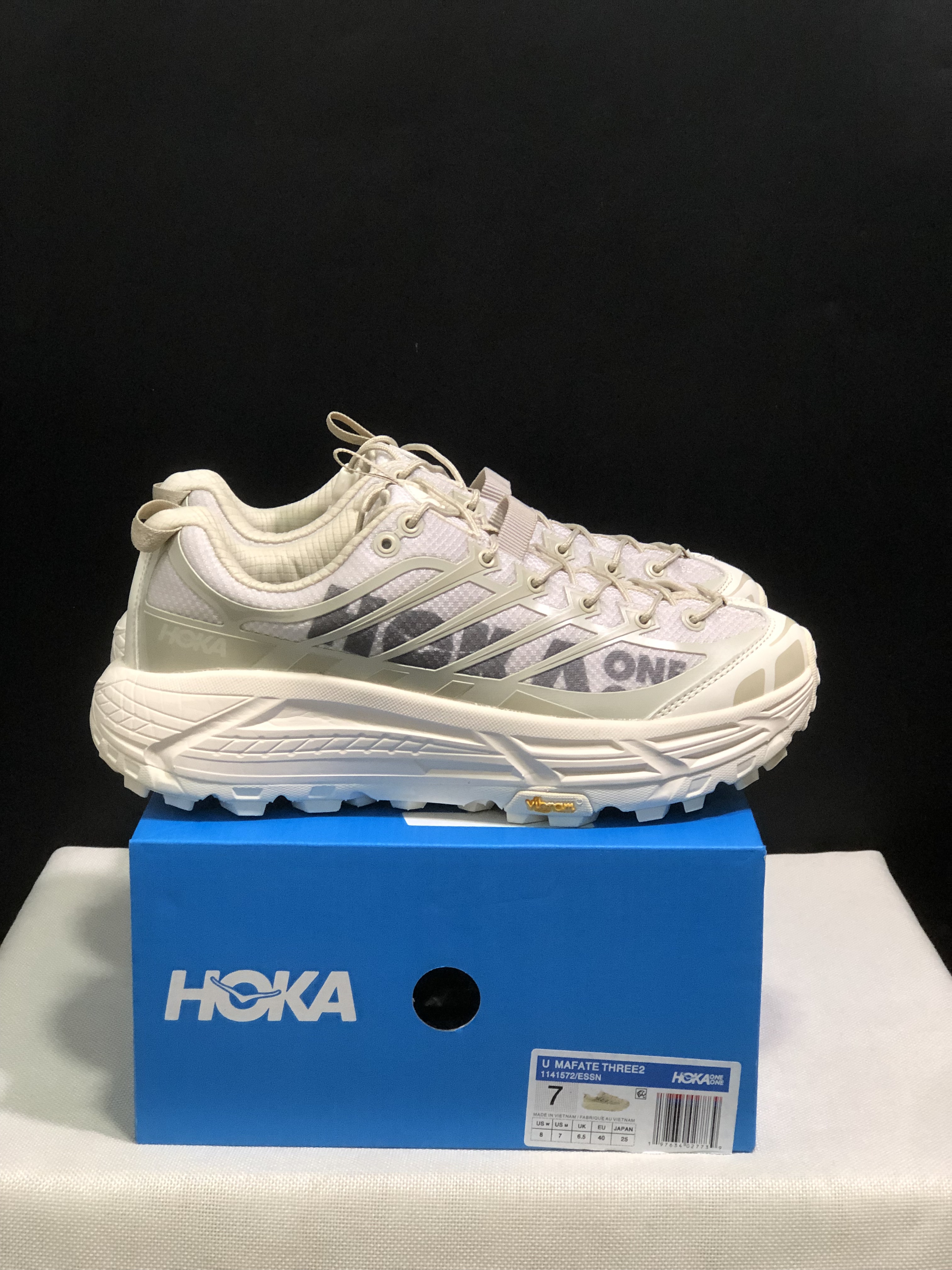 Hoka One One Mafate Three 2 Anti-slip Running Shoes Sneakers Beige