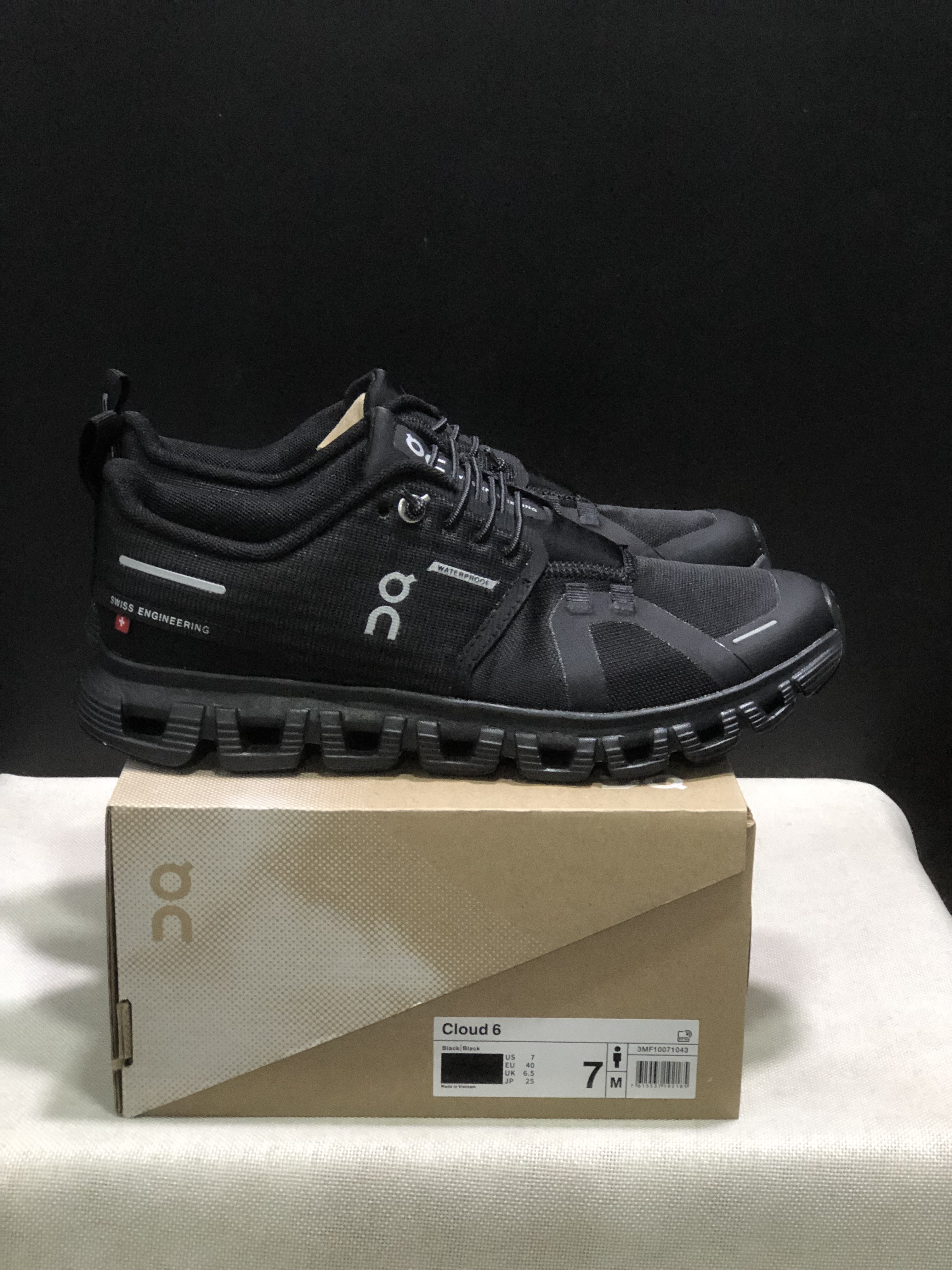 On Running Cloud 6 Life Casual Shoes Black
