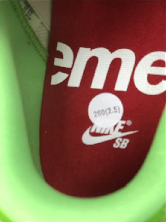 Nike Supreme x Dunk OG SB QS Low Mean Green Sneakers
