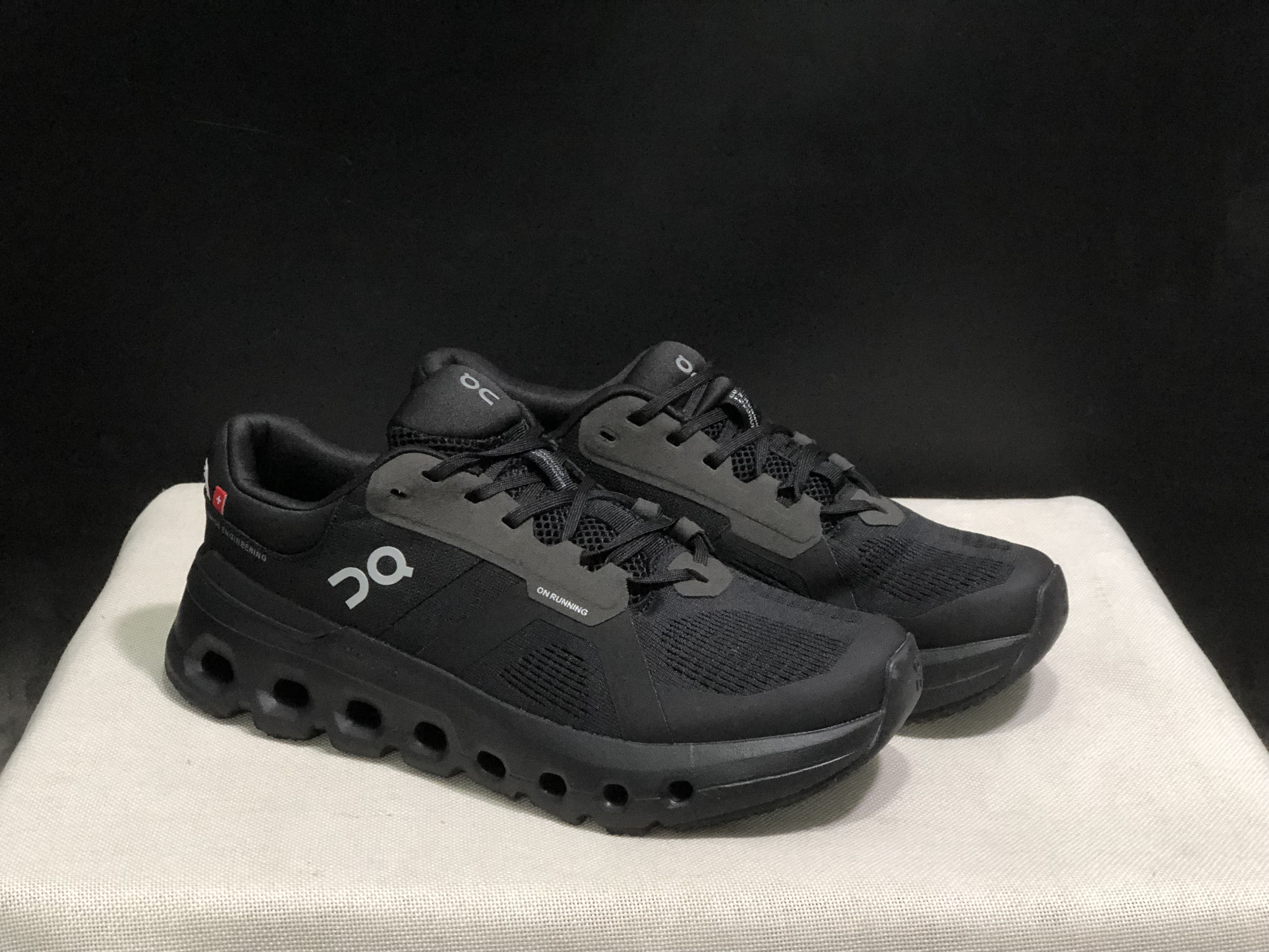 On Running Cloudrunner 2 Mesh Breathable Black Running Shoes