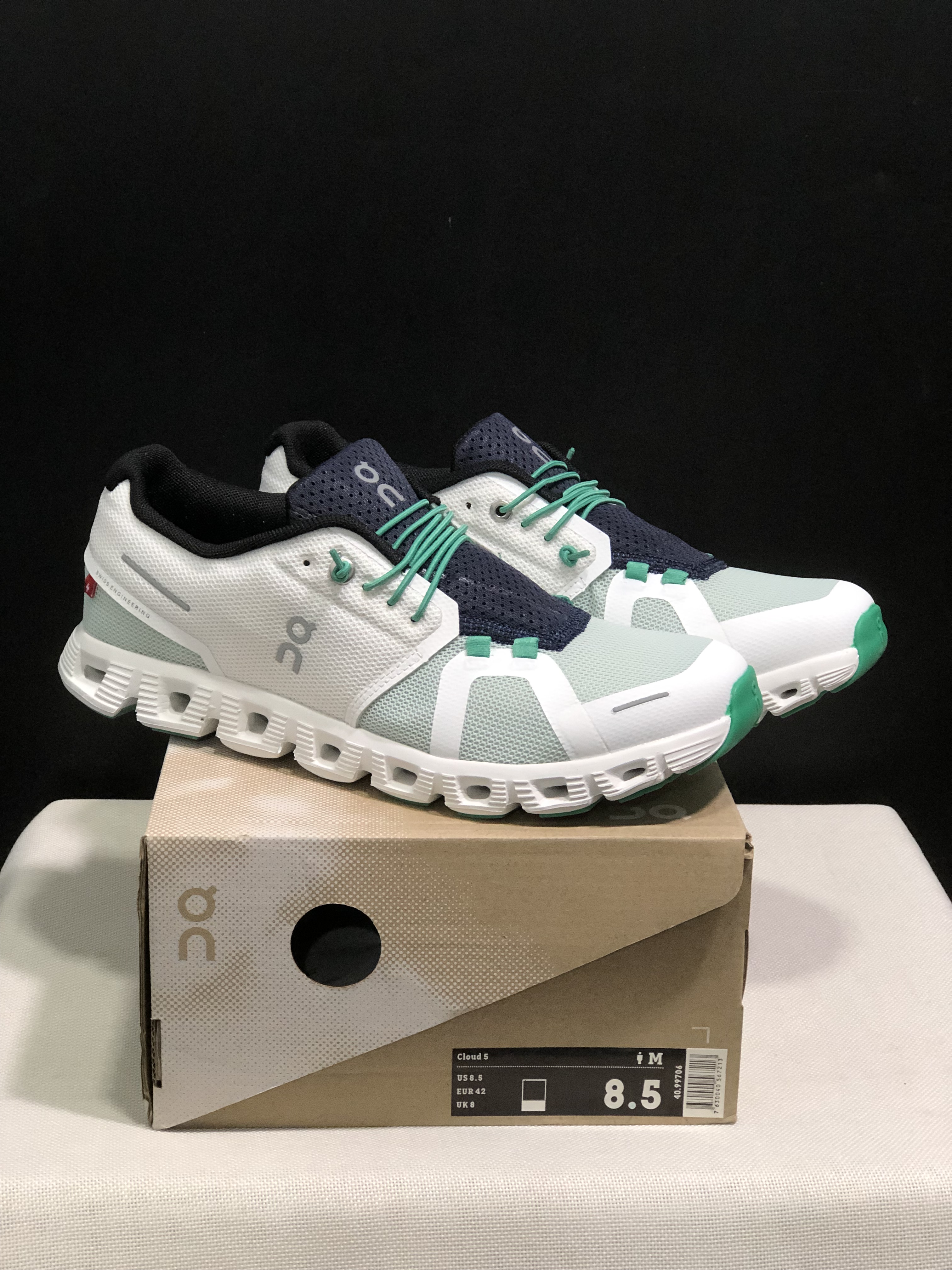 On Running Cloud 5 Lightweight Running Shoes Green/White