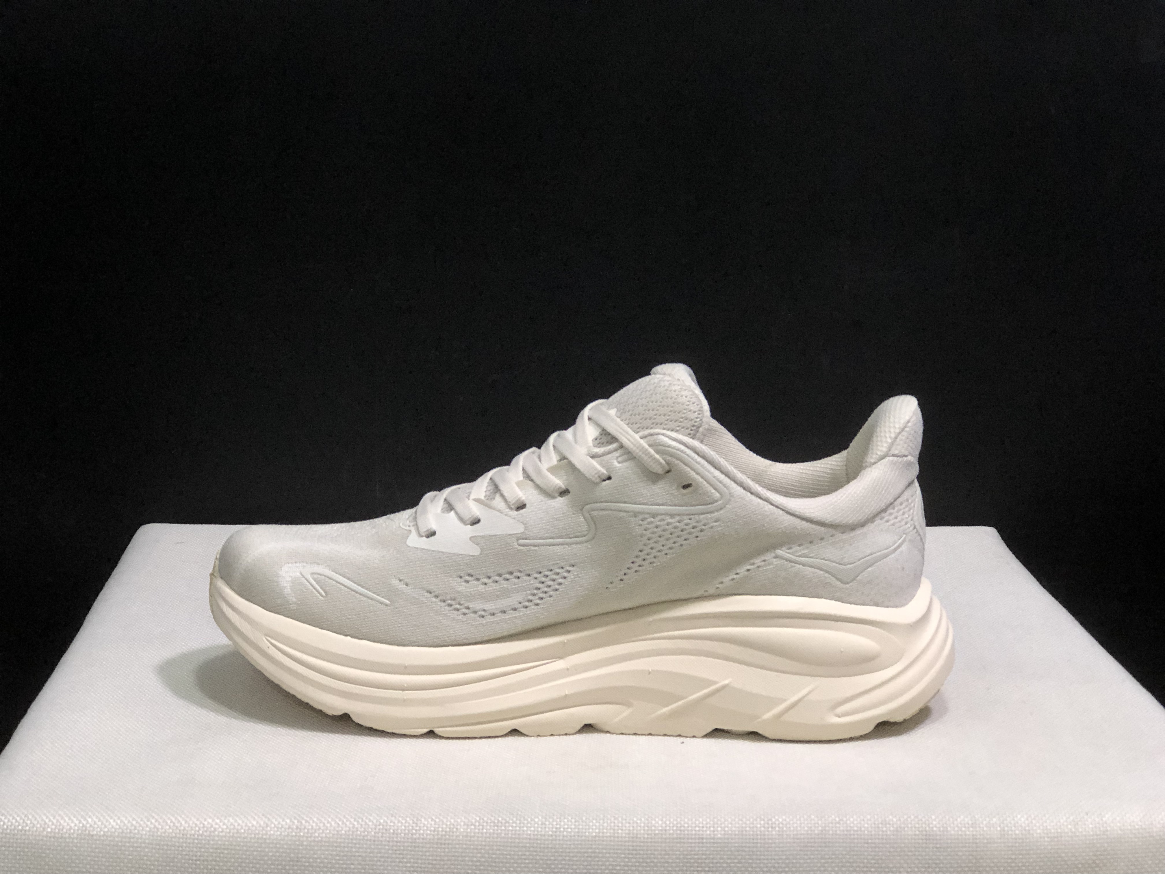 Hoka One One Clifton 10 Fashion Shoes Sneakers Cream