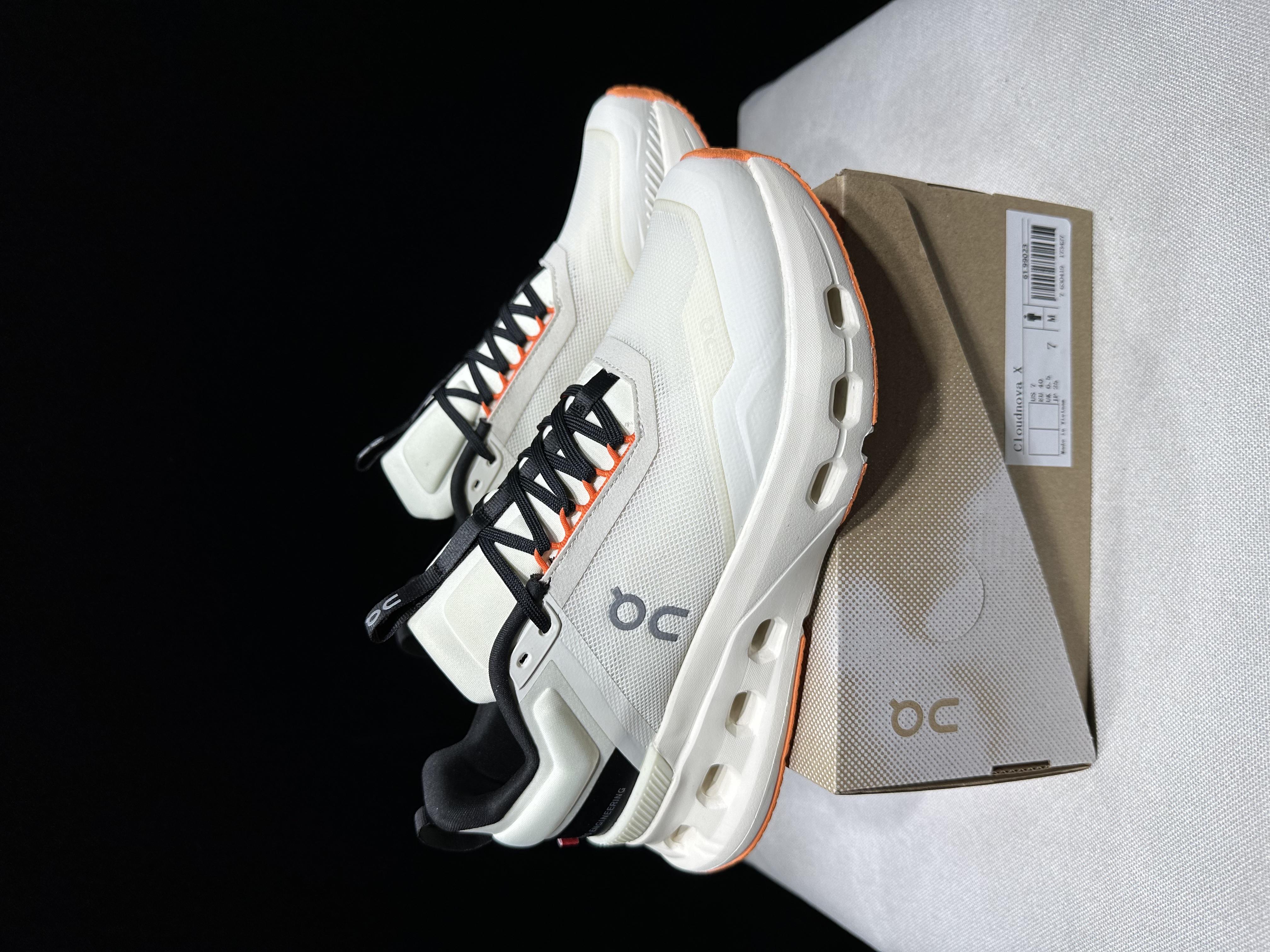 On Running Cloudnova X Comfortable Anti-Slip Running Shoes Ivory White