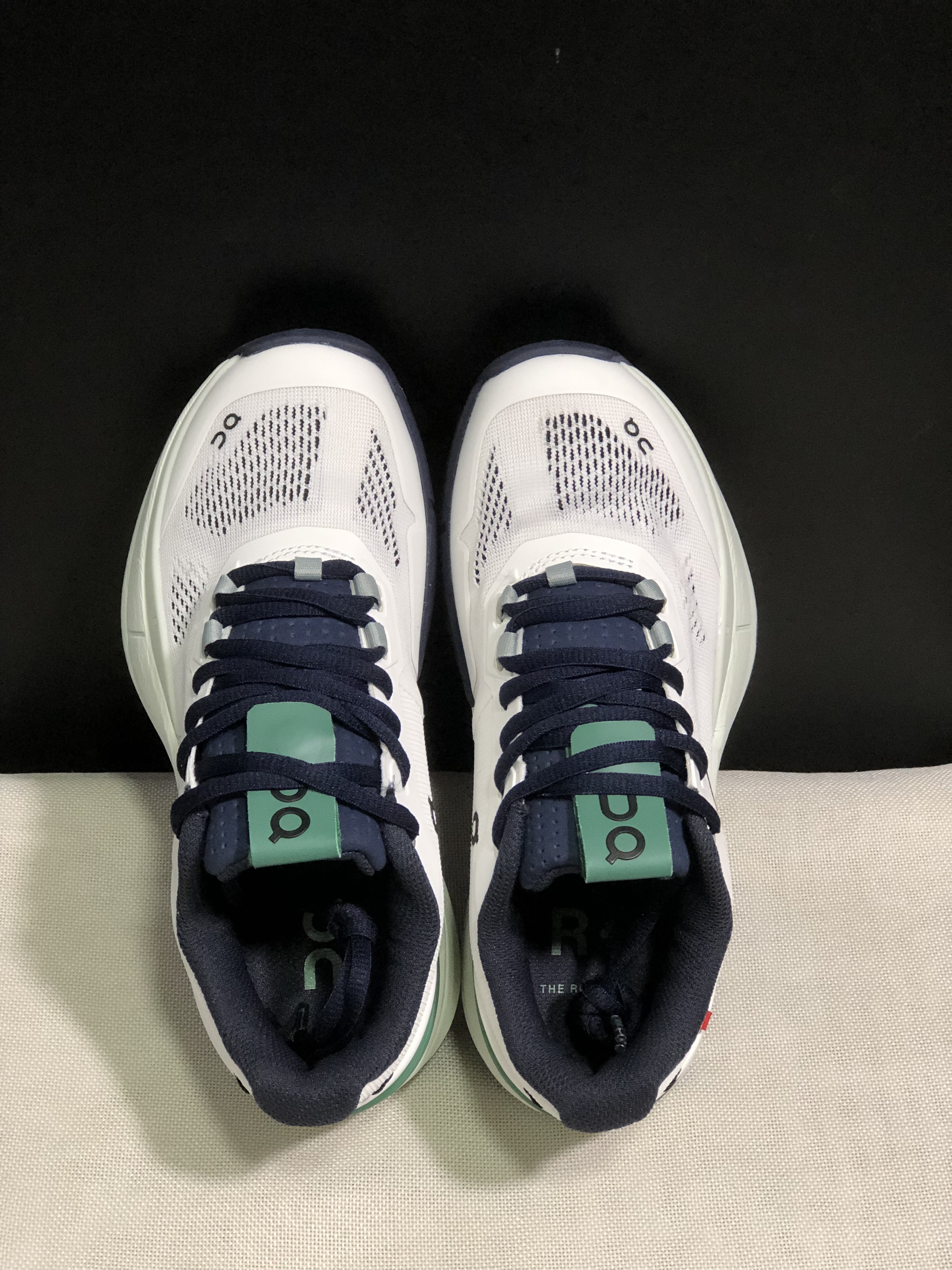 On Running The Roger Rro Durable And Breathable Tennis Shoes White/Dark Blue