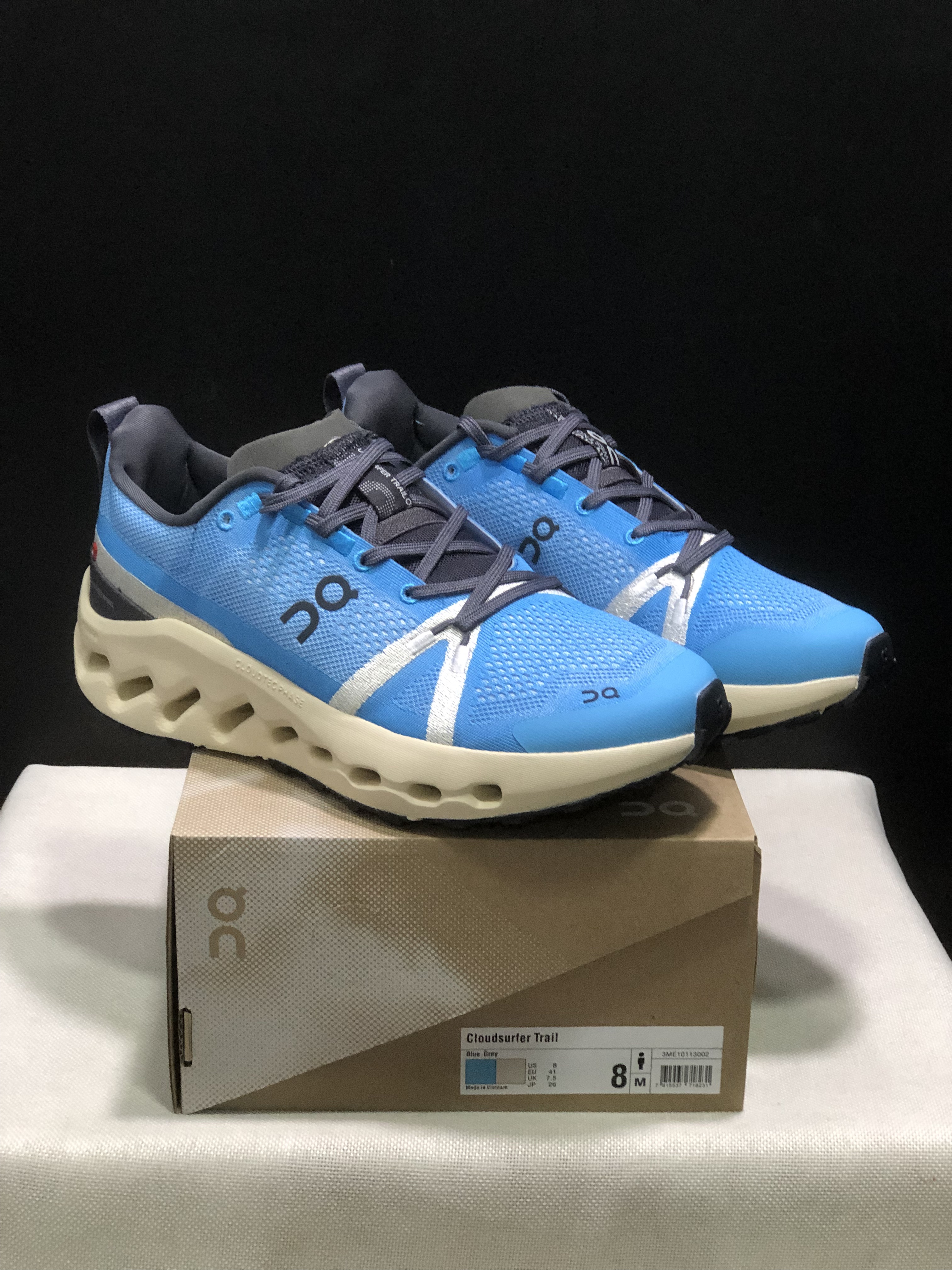 On Running Cloudsurfer Trail Waterproof Comfortable And Breathable Blue Running Shoes
