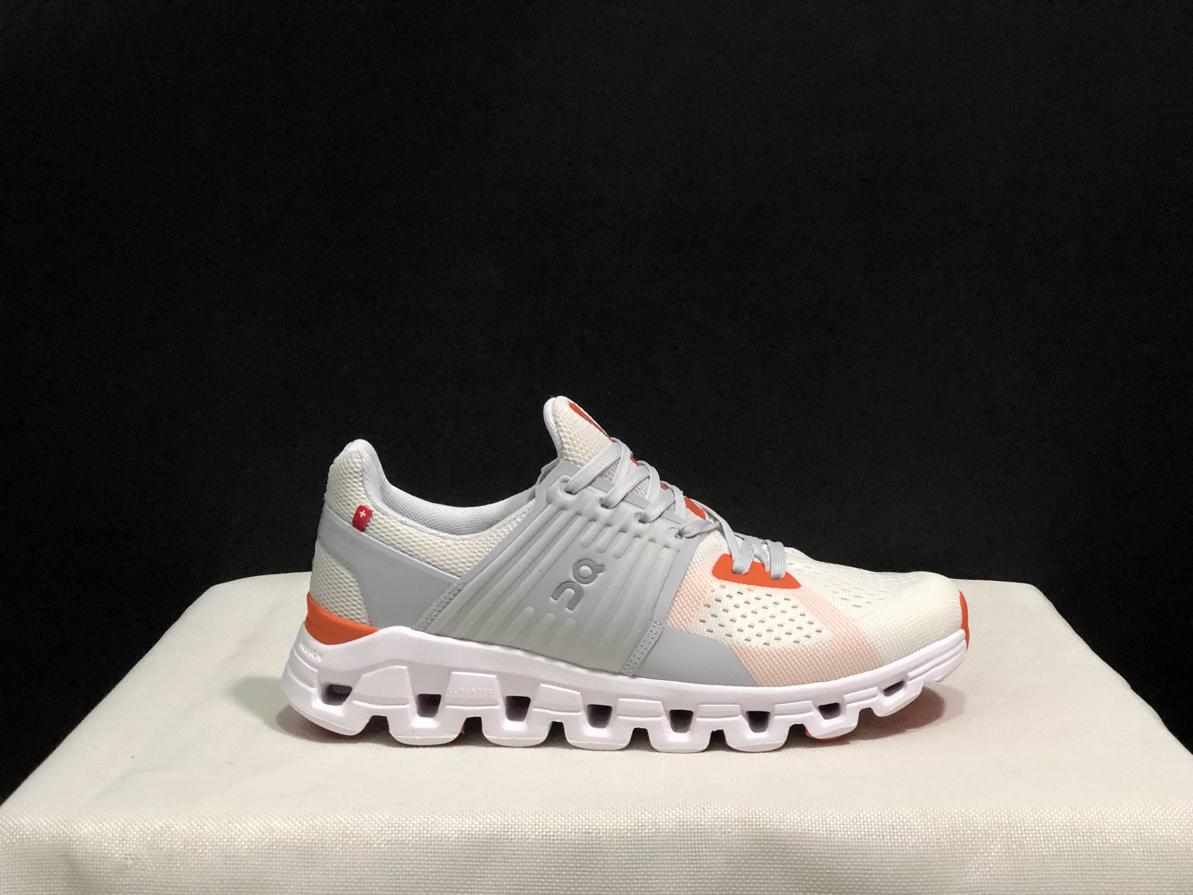 On Running Cloudswift Cushioning Running Shoes Light Grey/Orange/Milky White