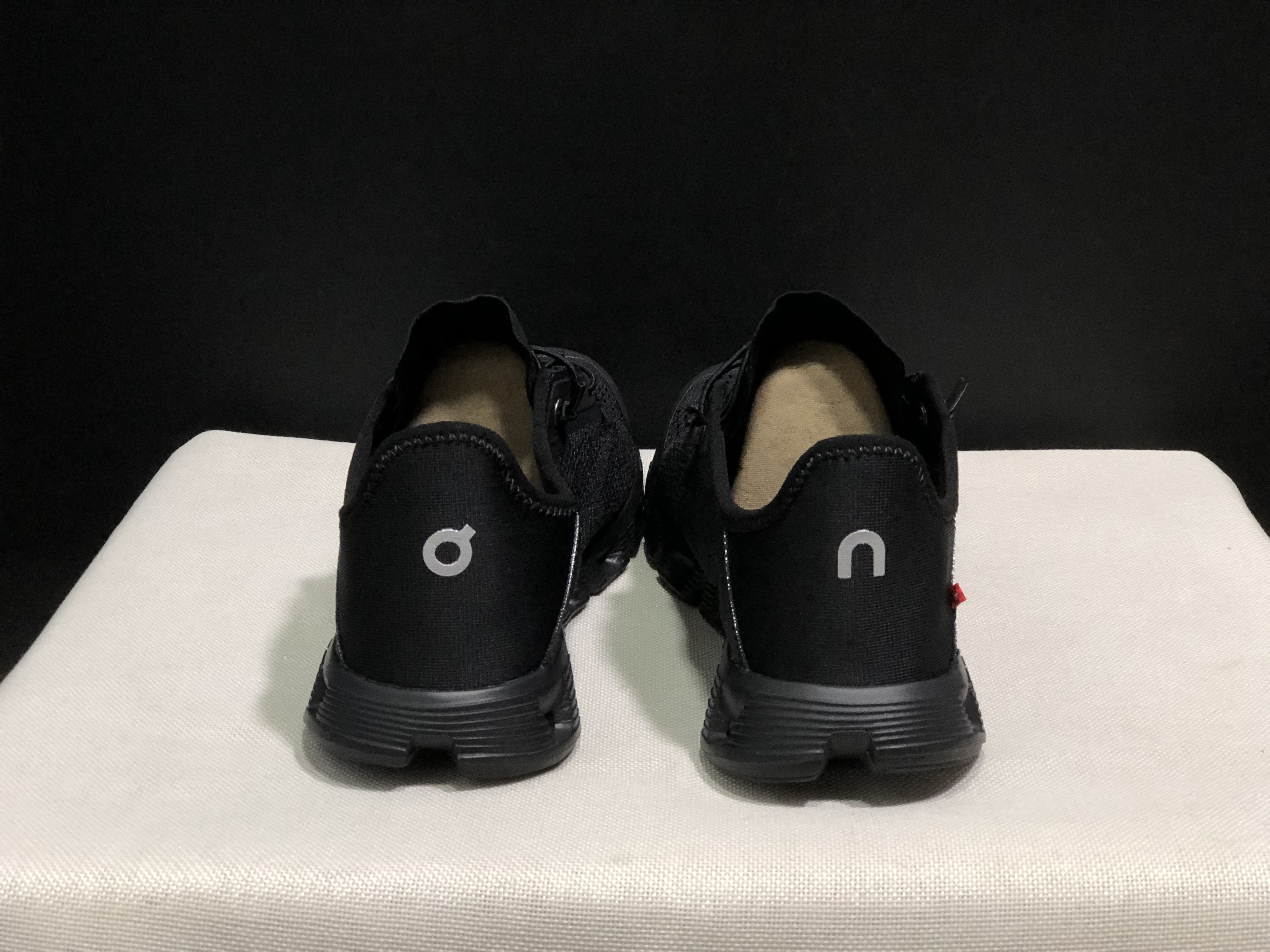 On Running Cloud 5 Coast Convenient And Breathable Running Shoes All Black