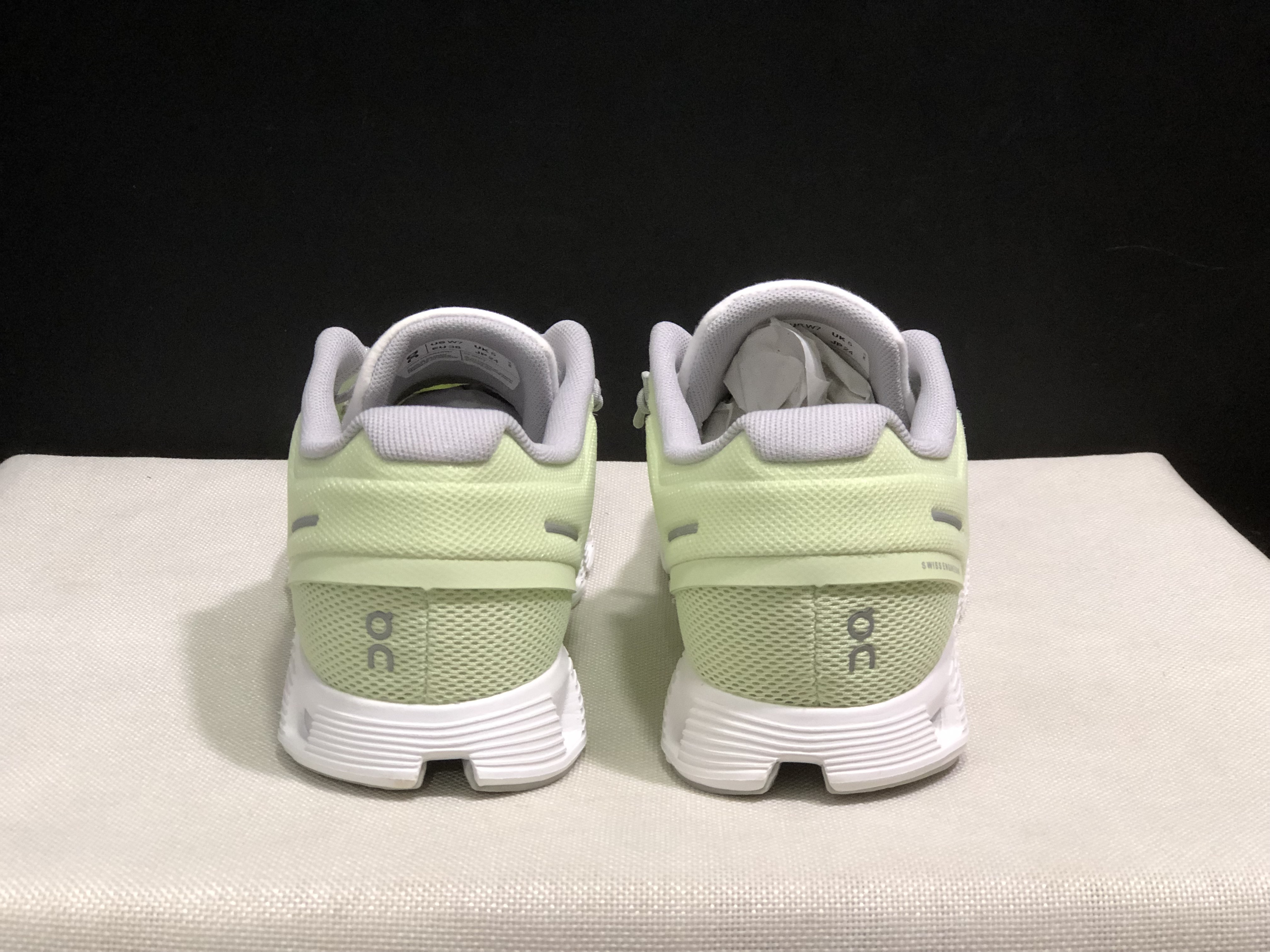 On Running Cloud 5 Lightweight Running Shoes Light Green