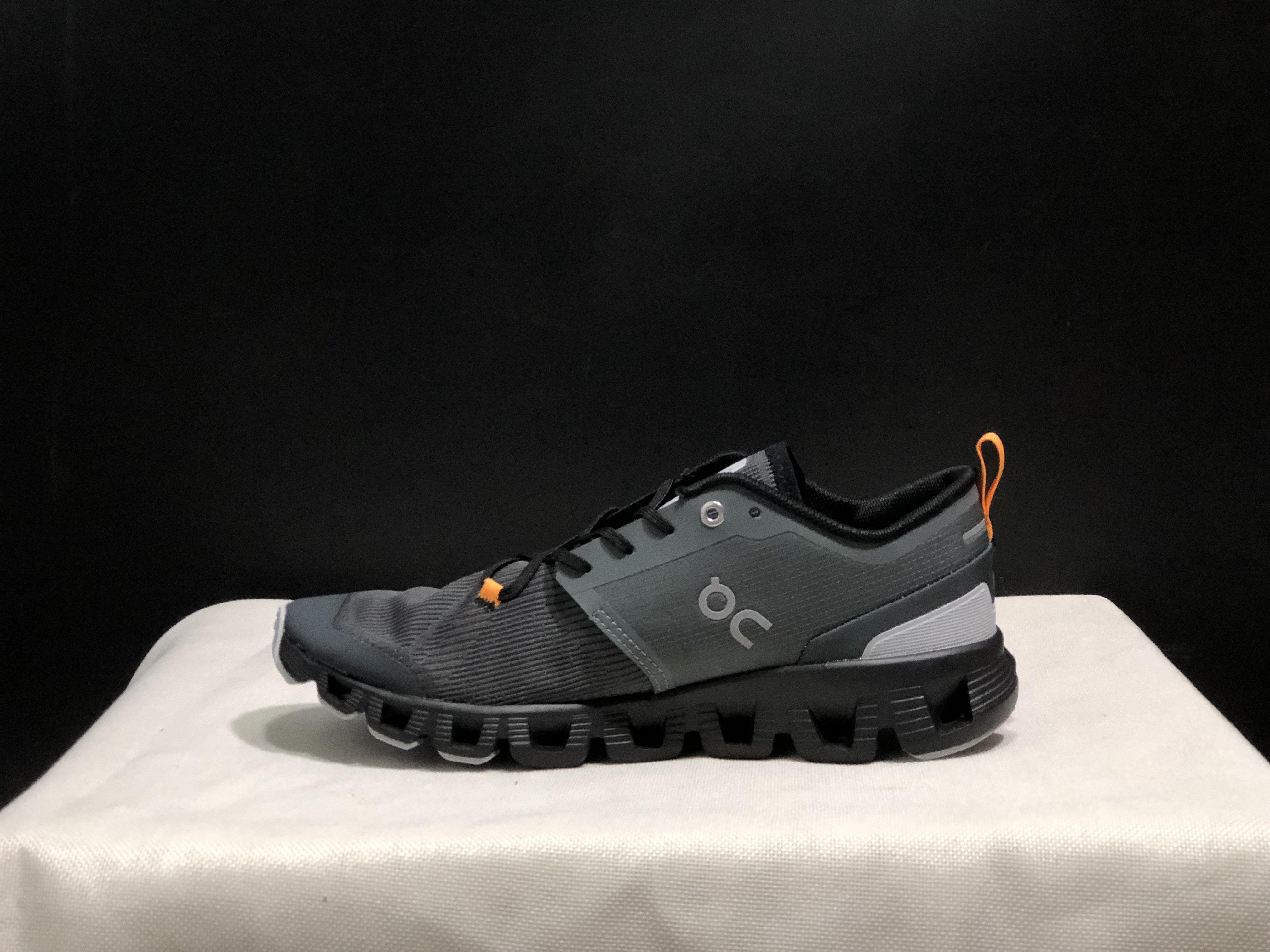 On Running Cloud X3 Shift Multi-Functional Running Shoes Dark Grey