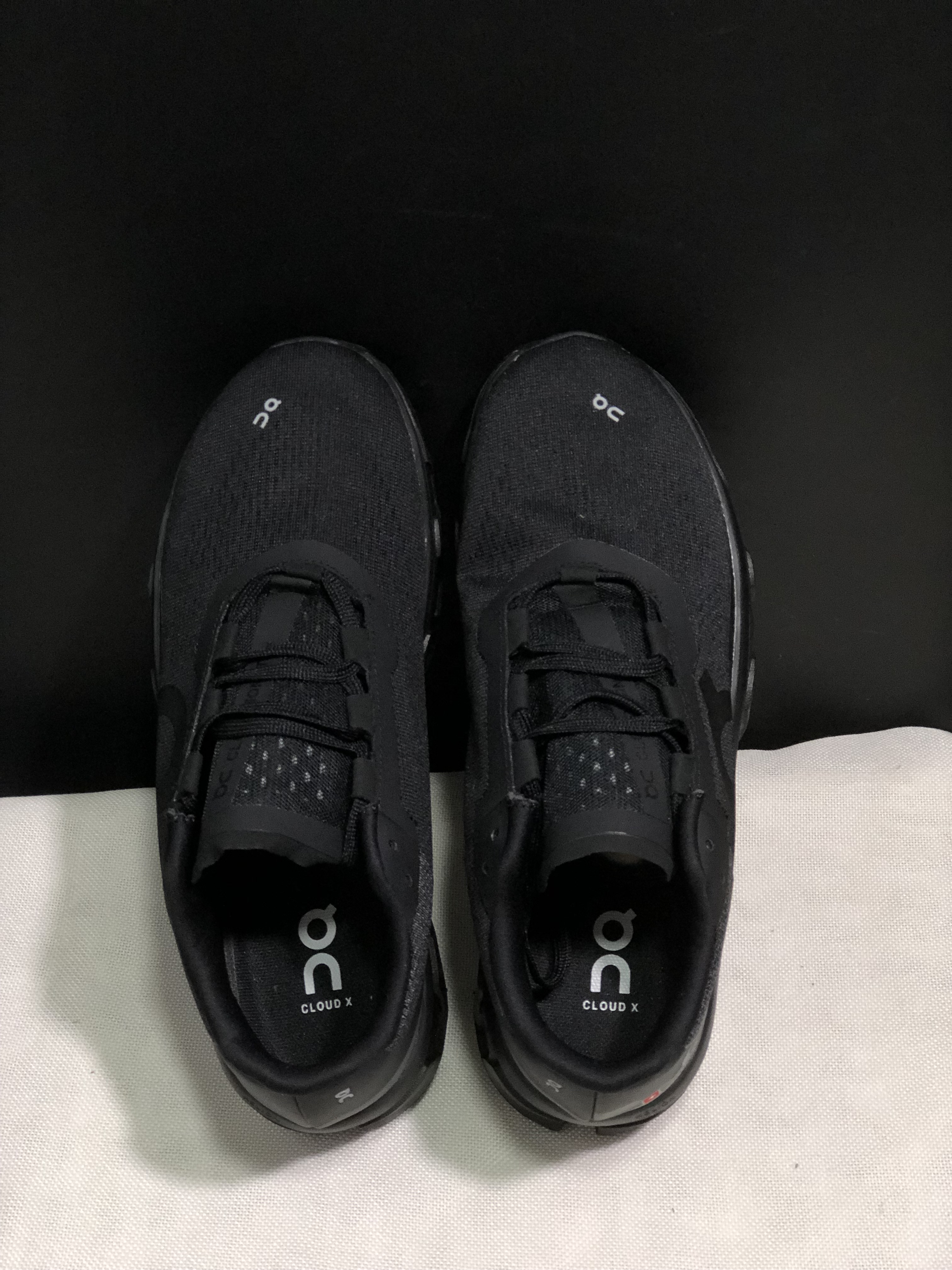 On Running Cloudmonster Anti-Slip Running Shoes All Black