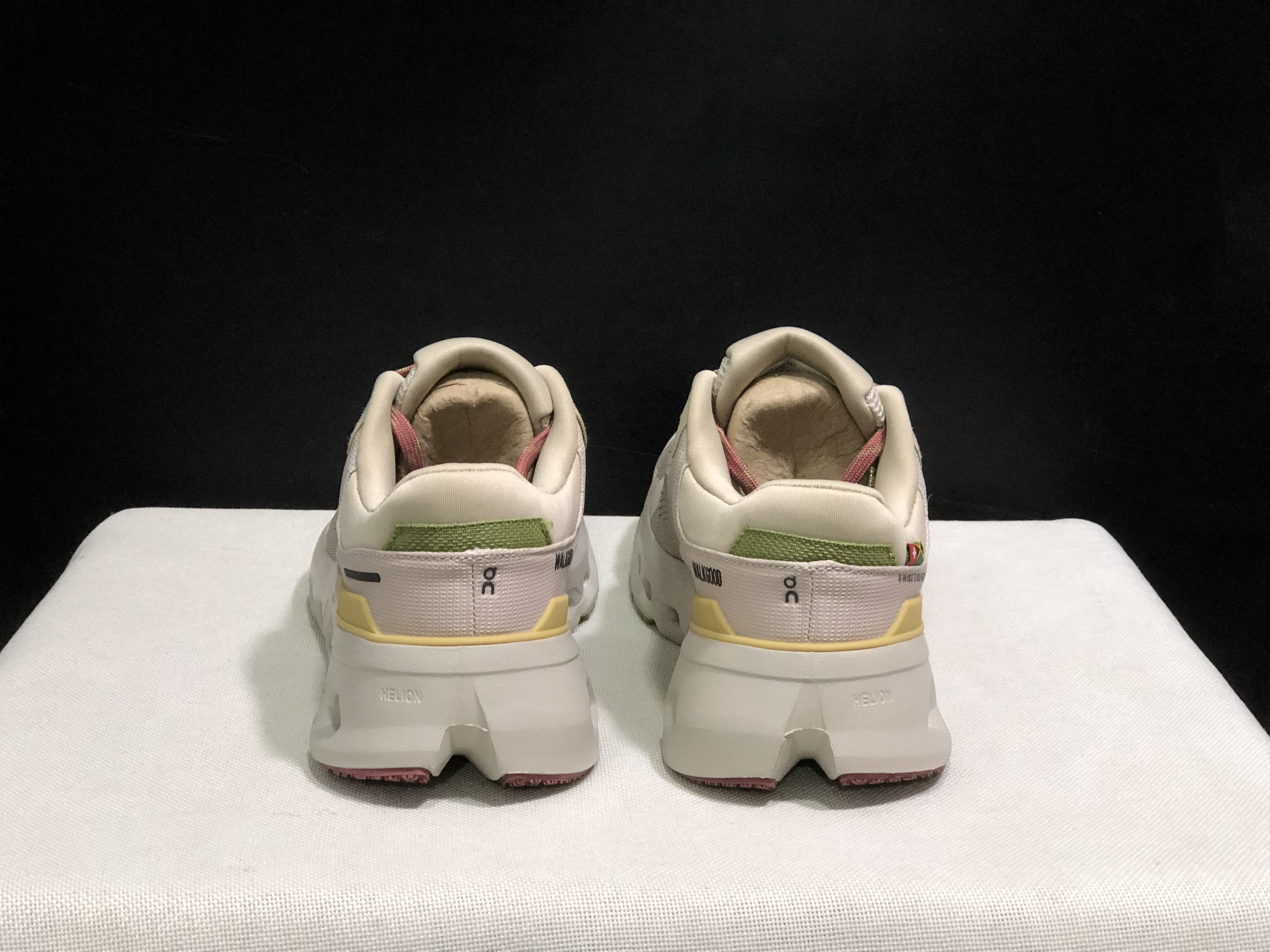 On Running Cloudrunner 2 Mesh Breathable Running Shoes Khaki