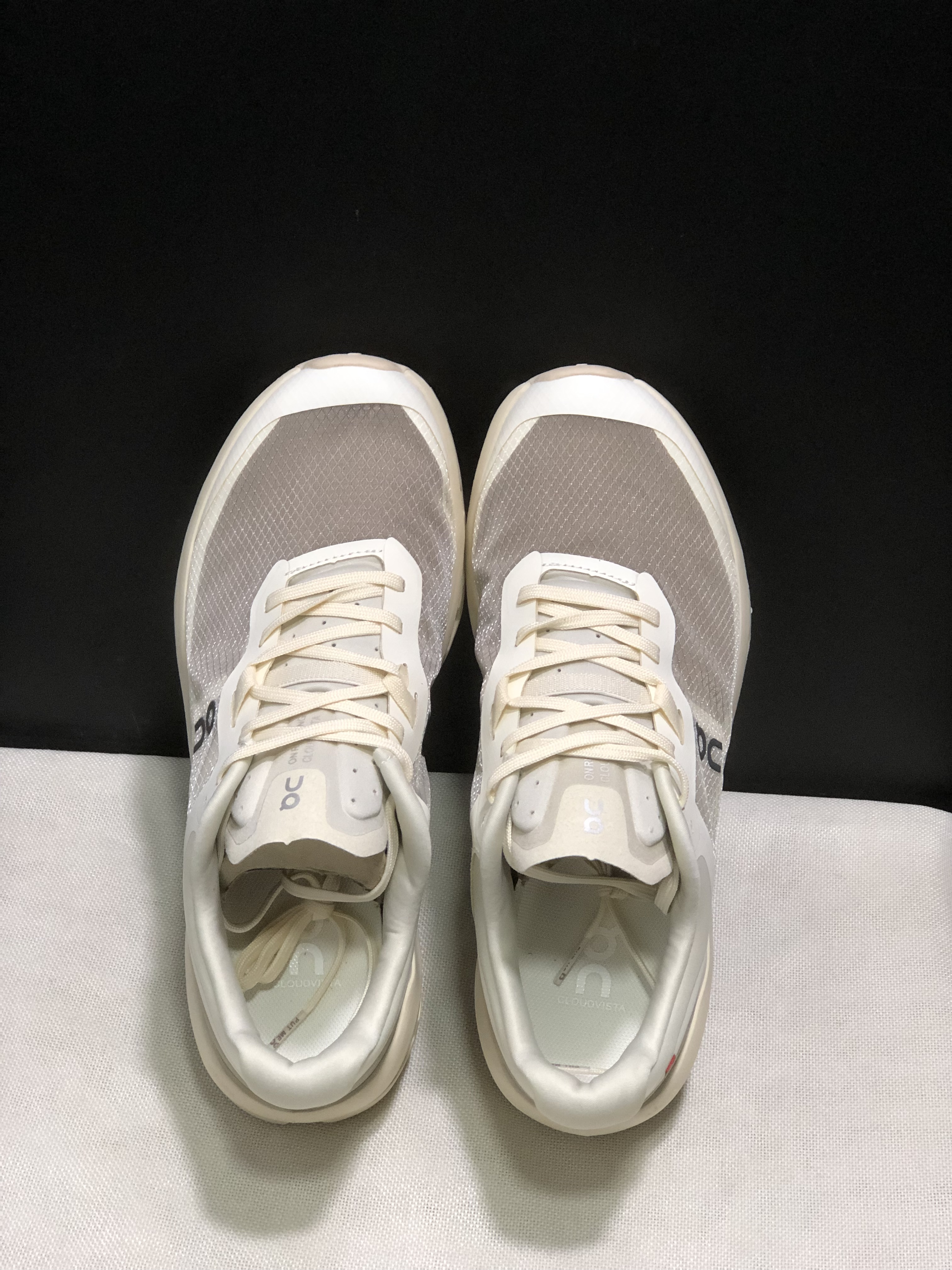 On Running Cloudvista 2 Waterproof Trail Running Shoes Cream/Desert