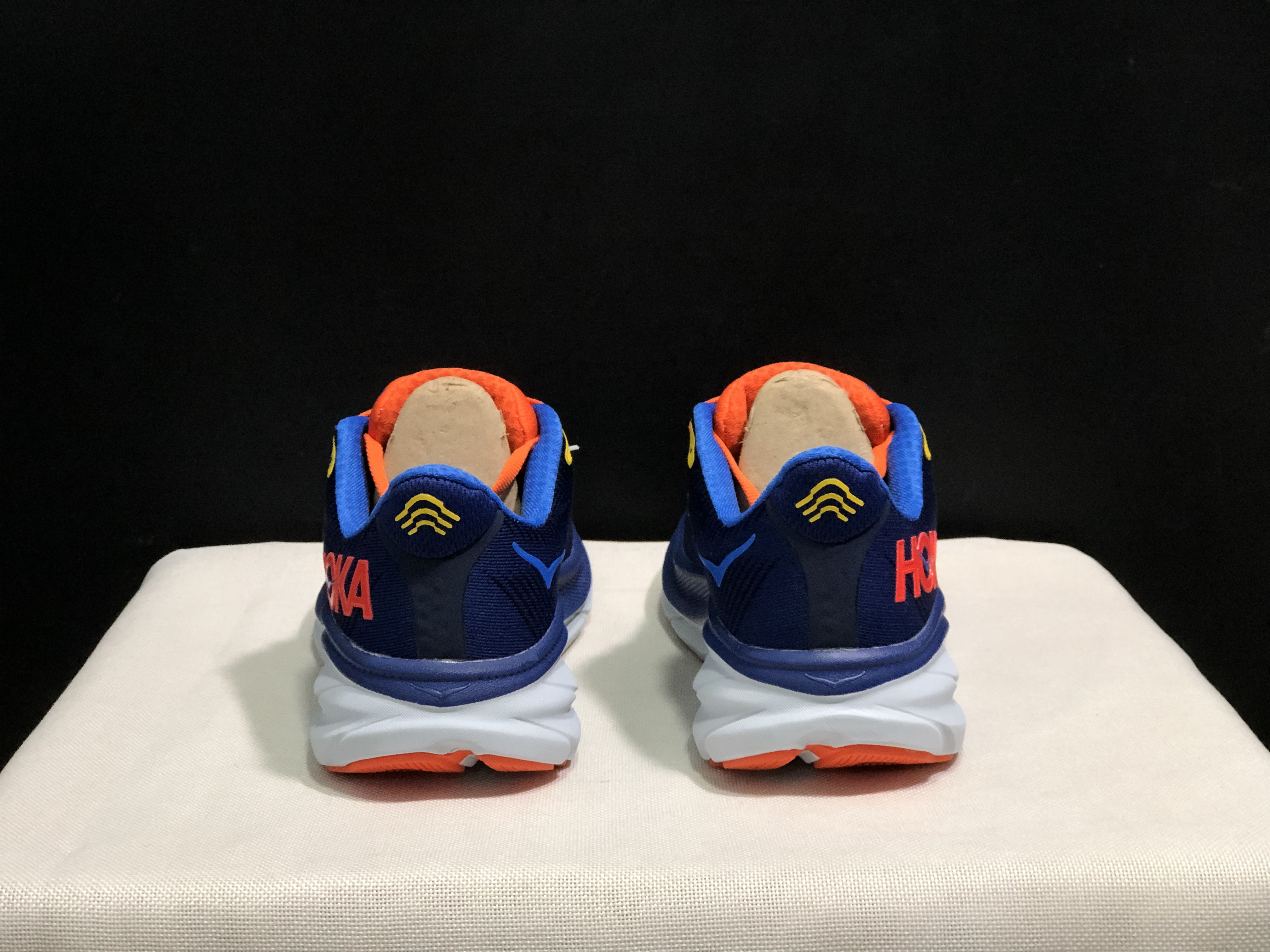 Hoka One One Clifton 9 Running Shoes Athletic Shoes Sneakers Navy