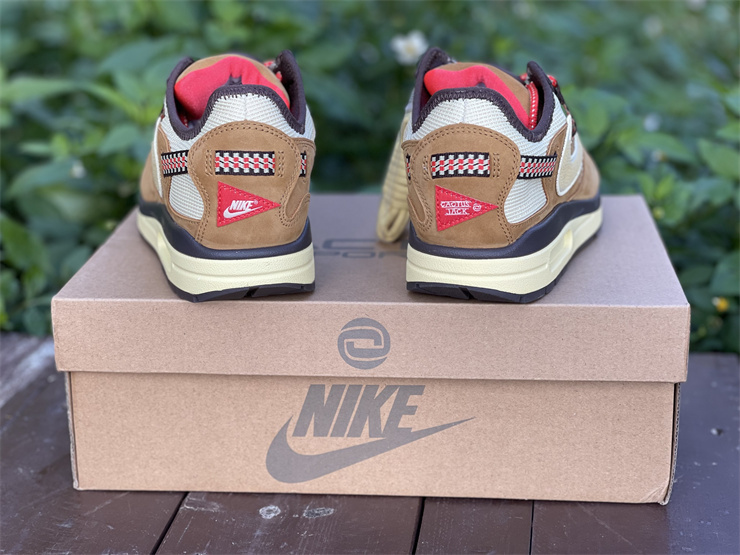 Nike Air Max 1 x Travis Scott Baroque Brown Sneakers