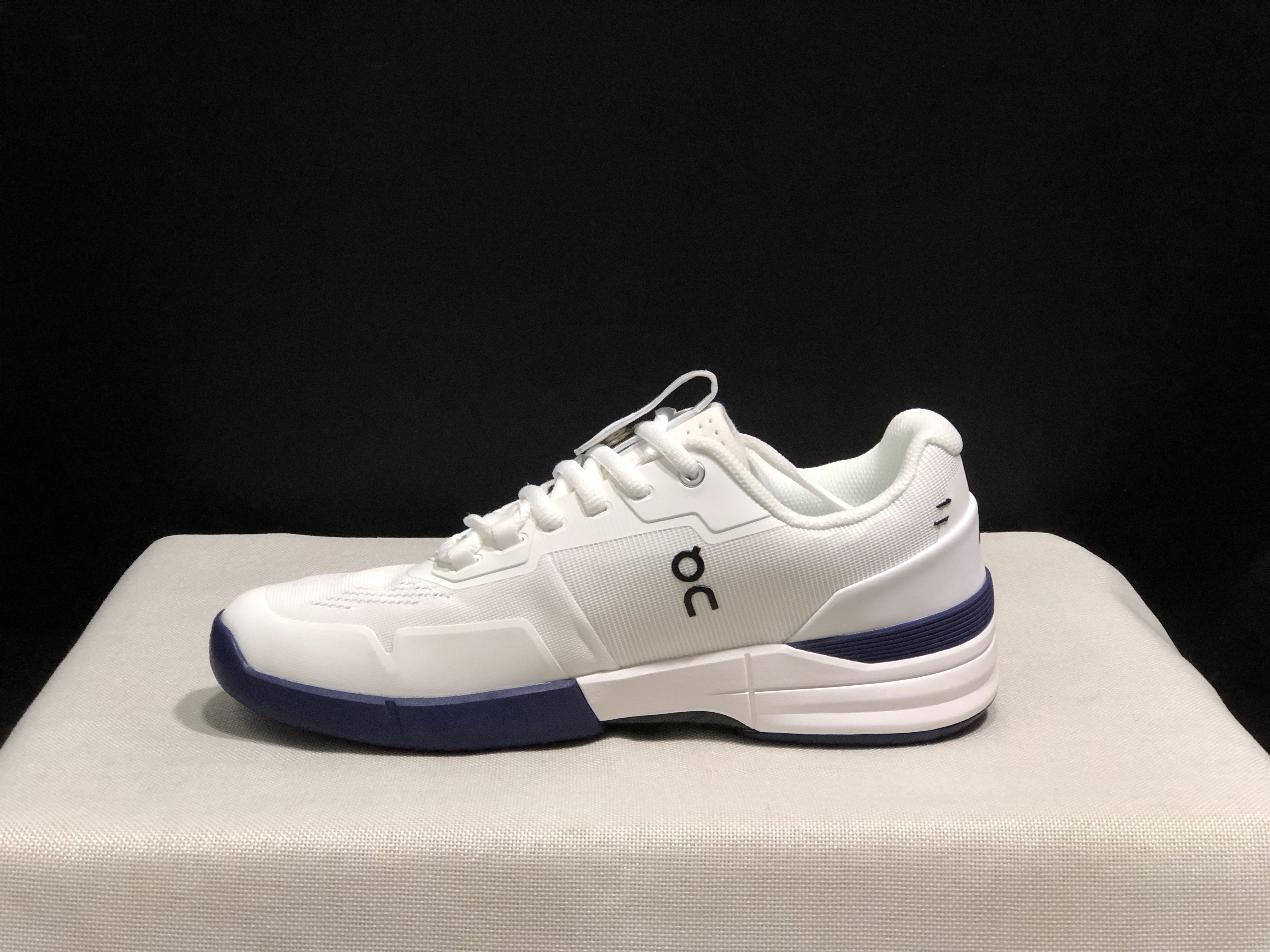 On Running The Roger Rro Durable And Breathable Tennis Shoes White/Dark Purple