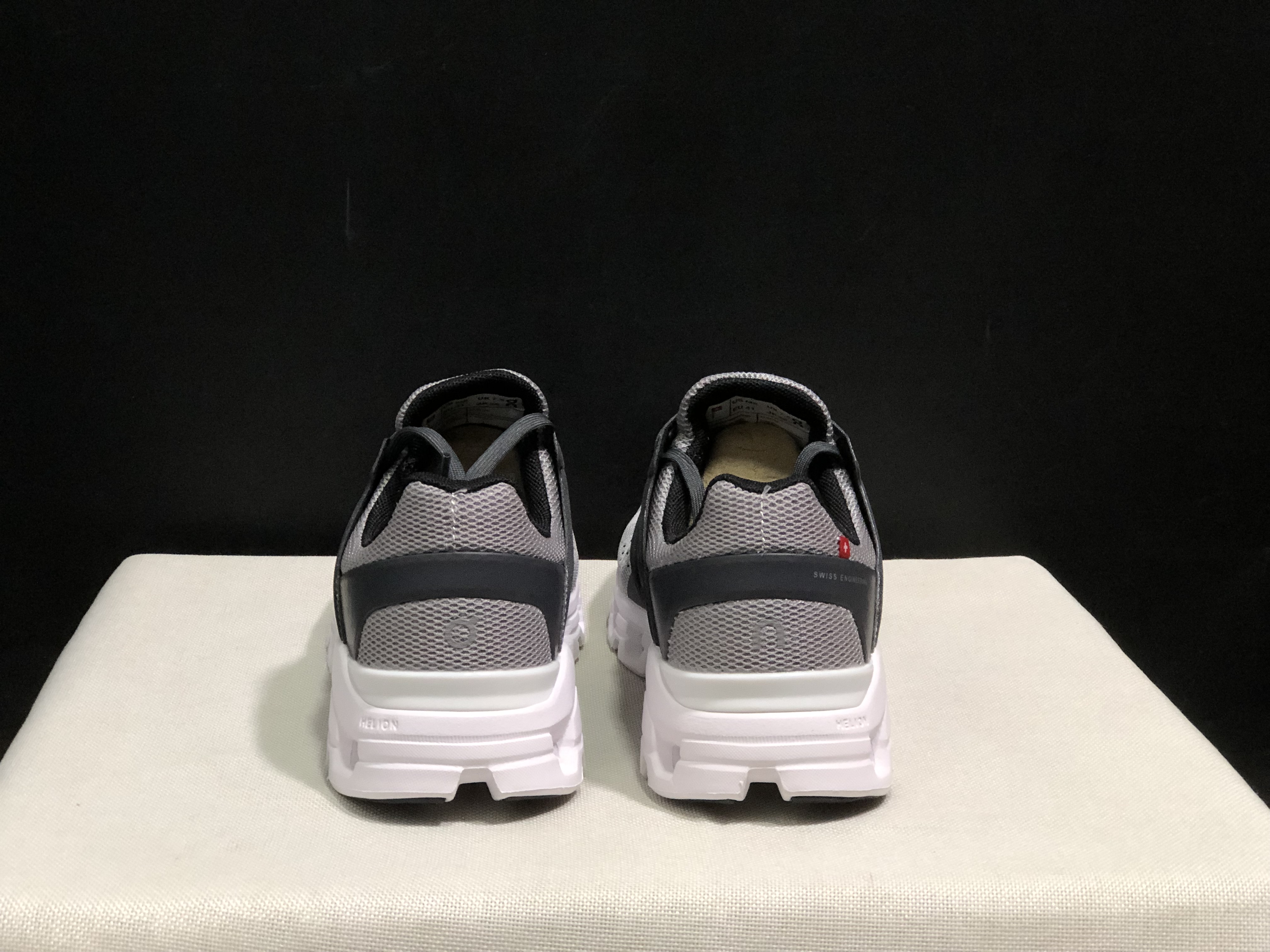 On Running Cloudswift Cushioning Running Shoes Grey/Black