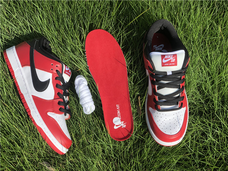 Nike Dunk SB Low J-Pack Chicago Red Sneakers