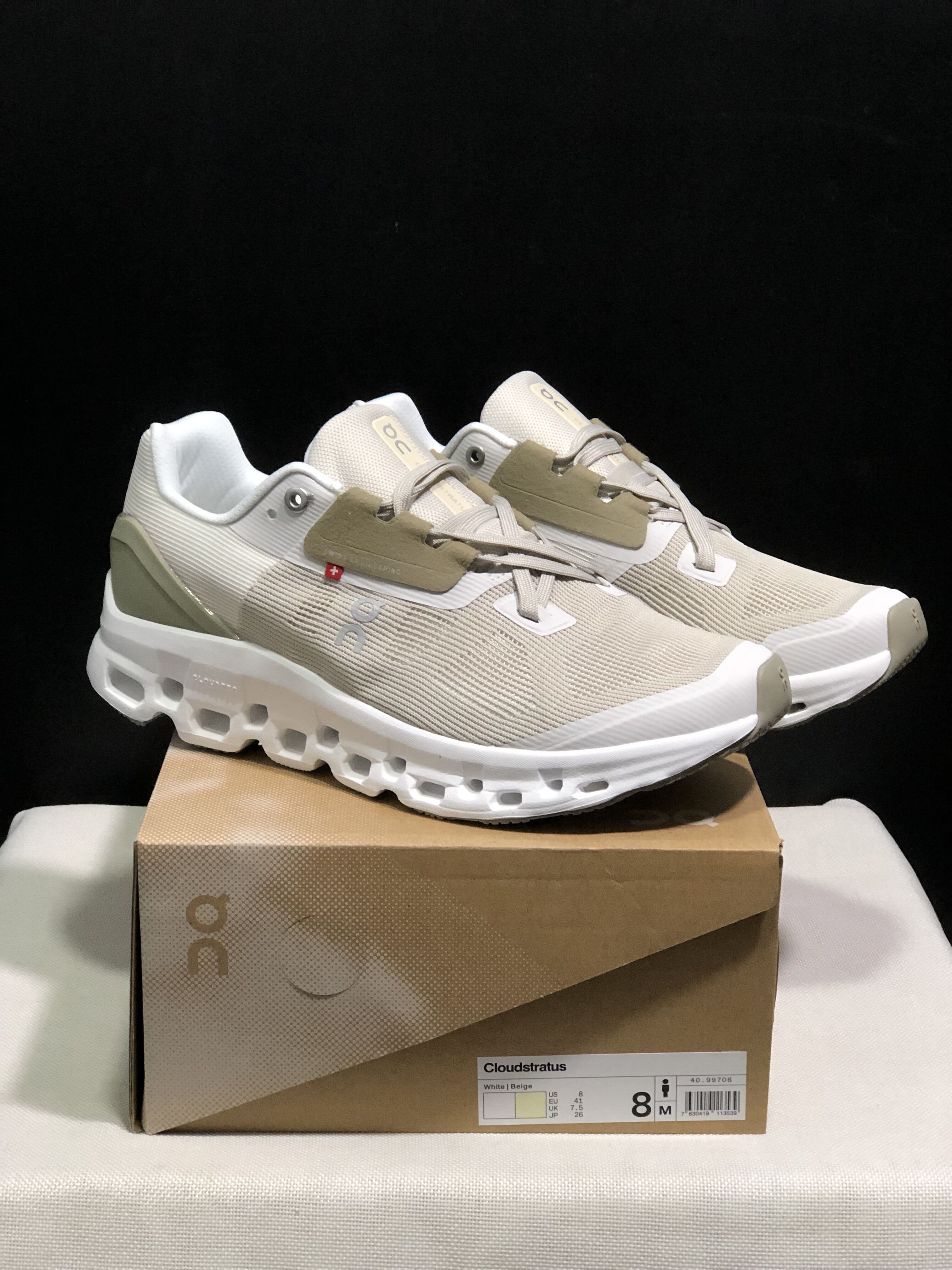 On Running Cloudstratus Breathable Support Running Shoes Khaki