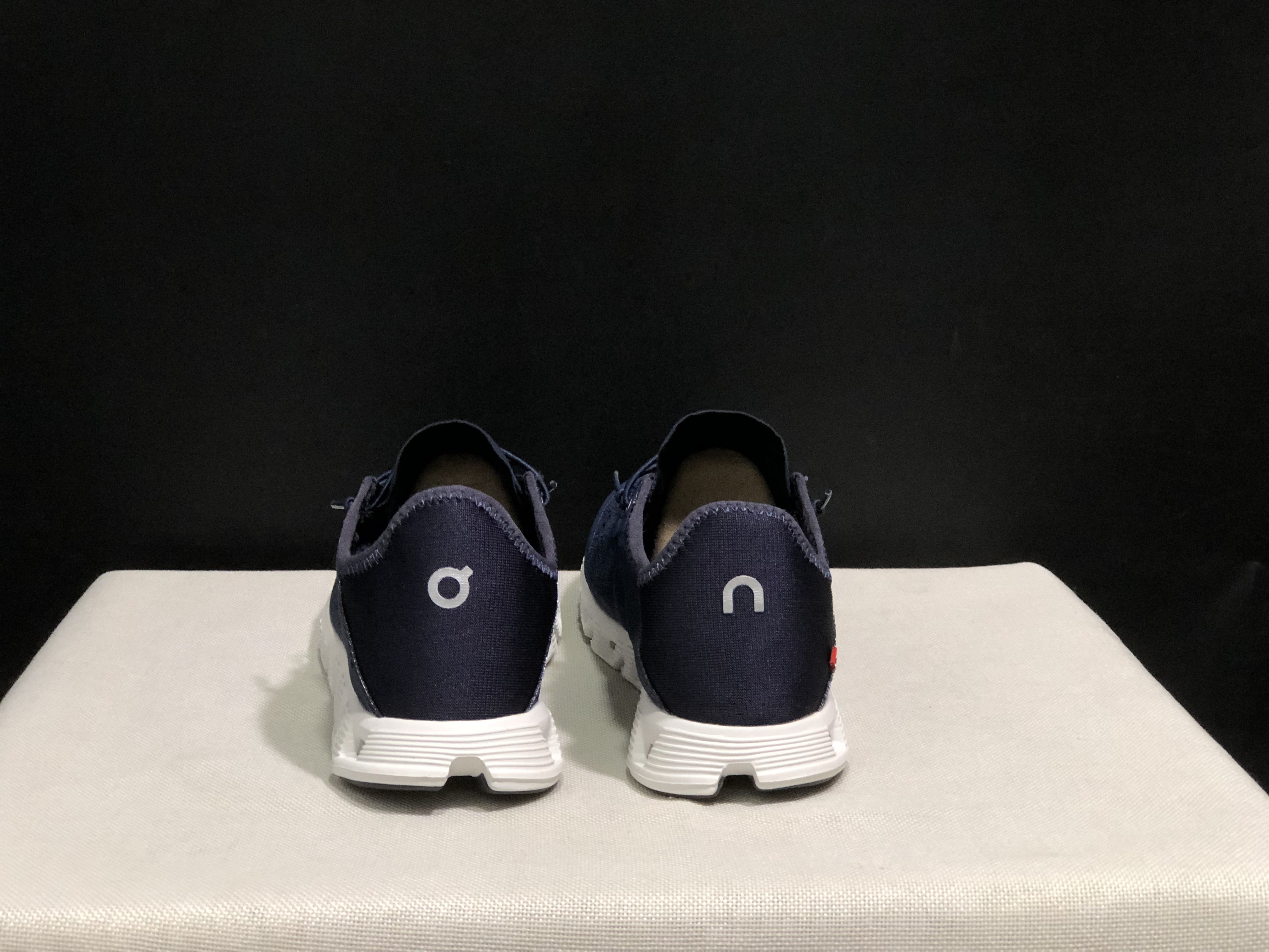 On Running Cloud 5 Coast Convenient And Breathable Running Shoes Dark Blue