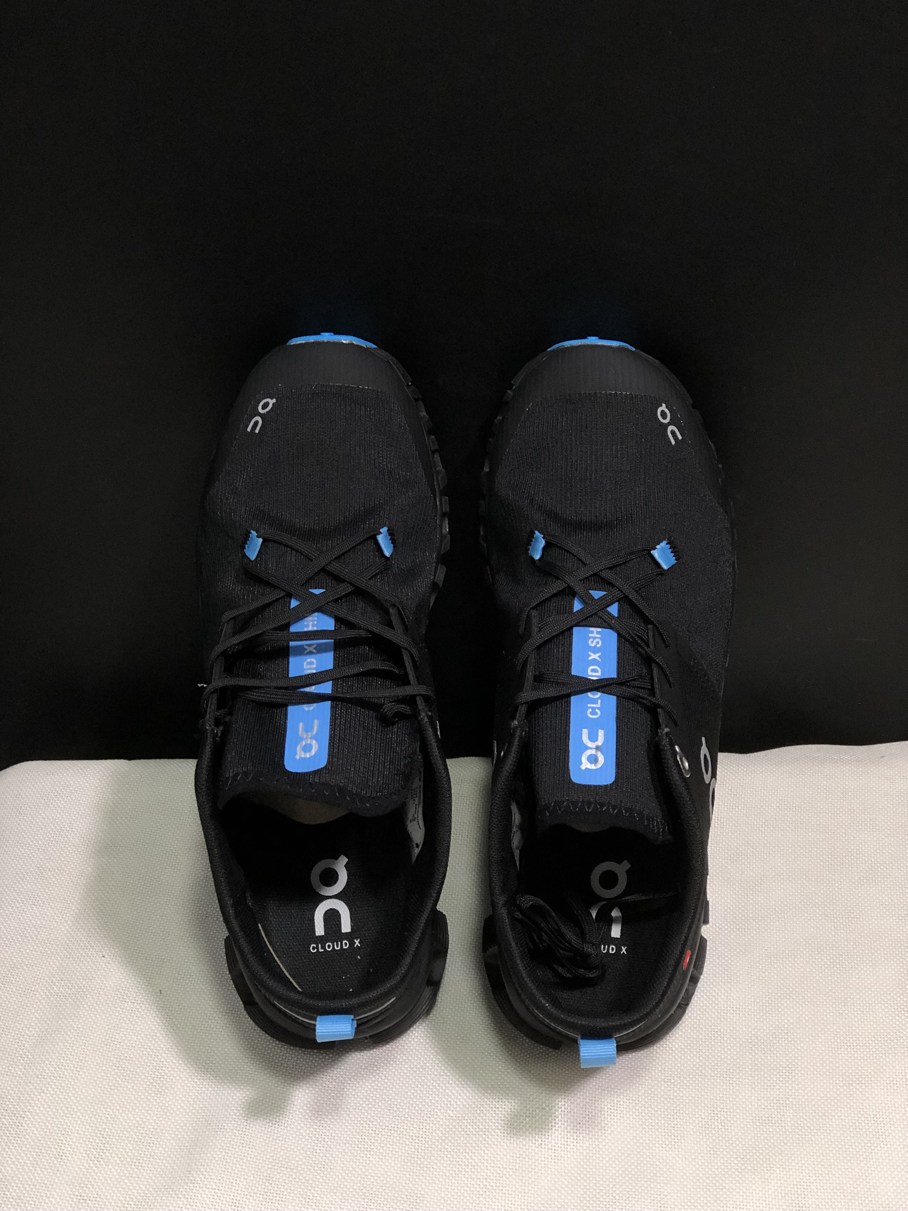 On Running Cloud X3 Shift Multi-Functional Running Shoes Black/Blue
