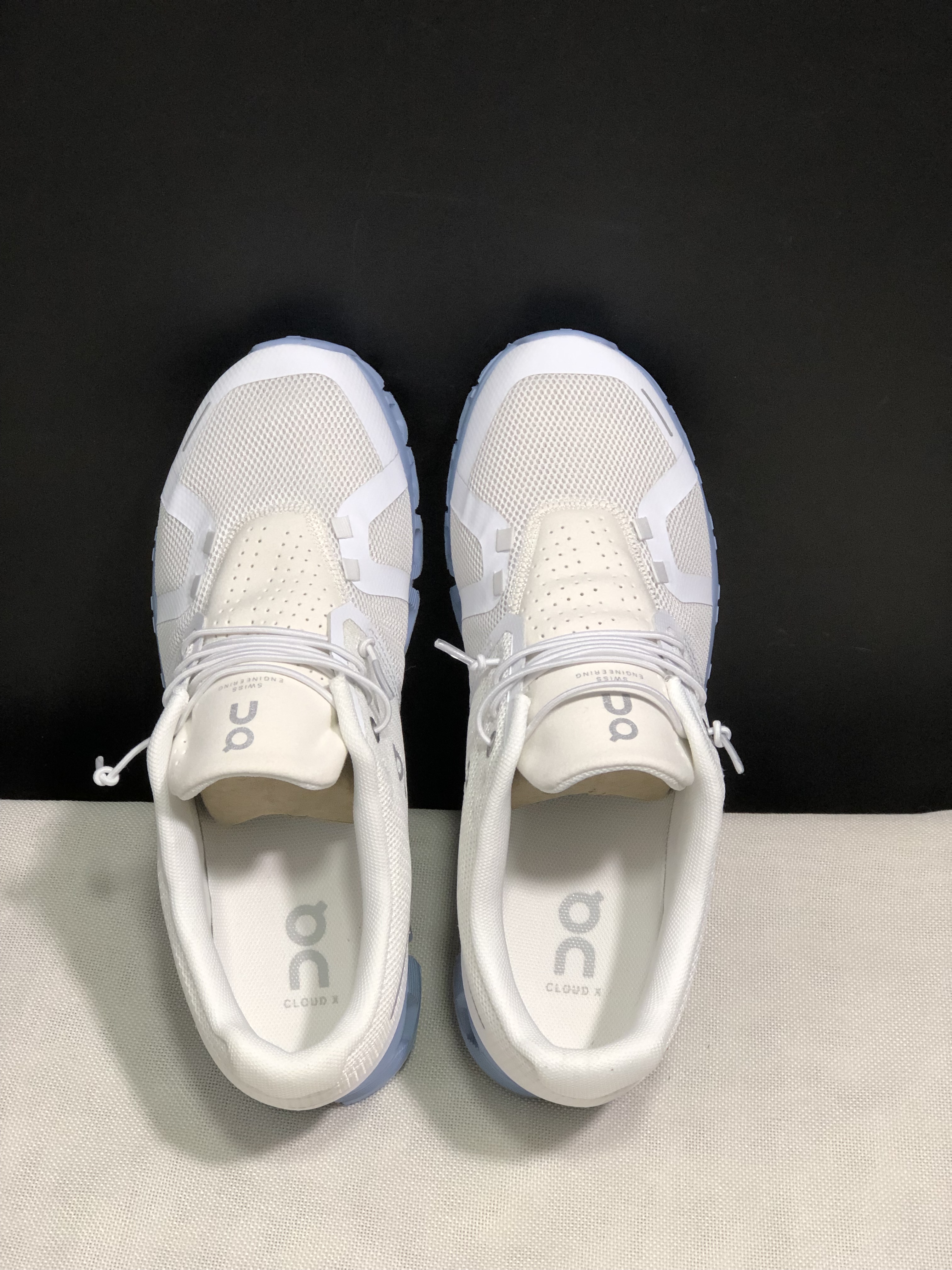 On Running Cloud 5 Lightweight Running Shoes Magnolia Alba