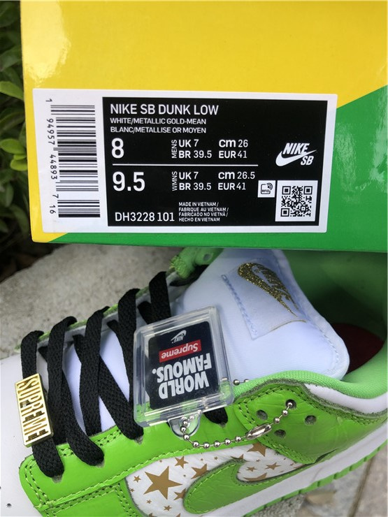 Nike Supreme x Dunk OG SB QS Low Mean Green Sneakers