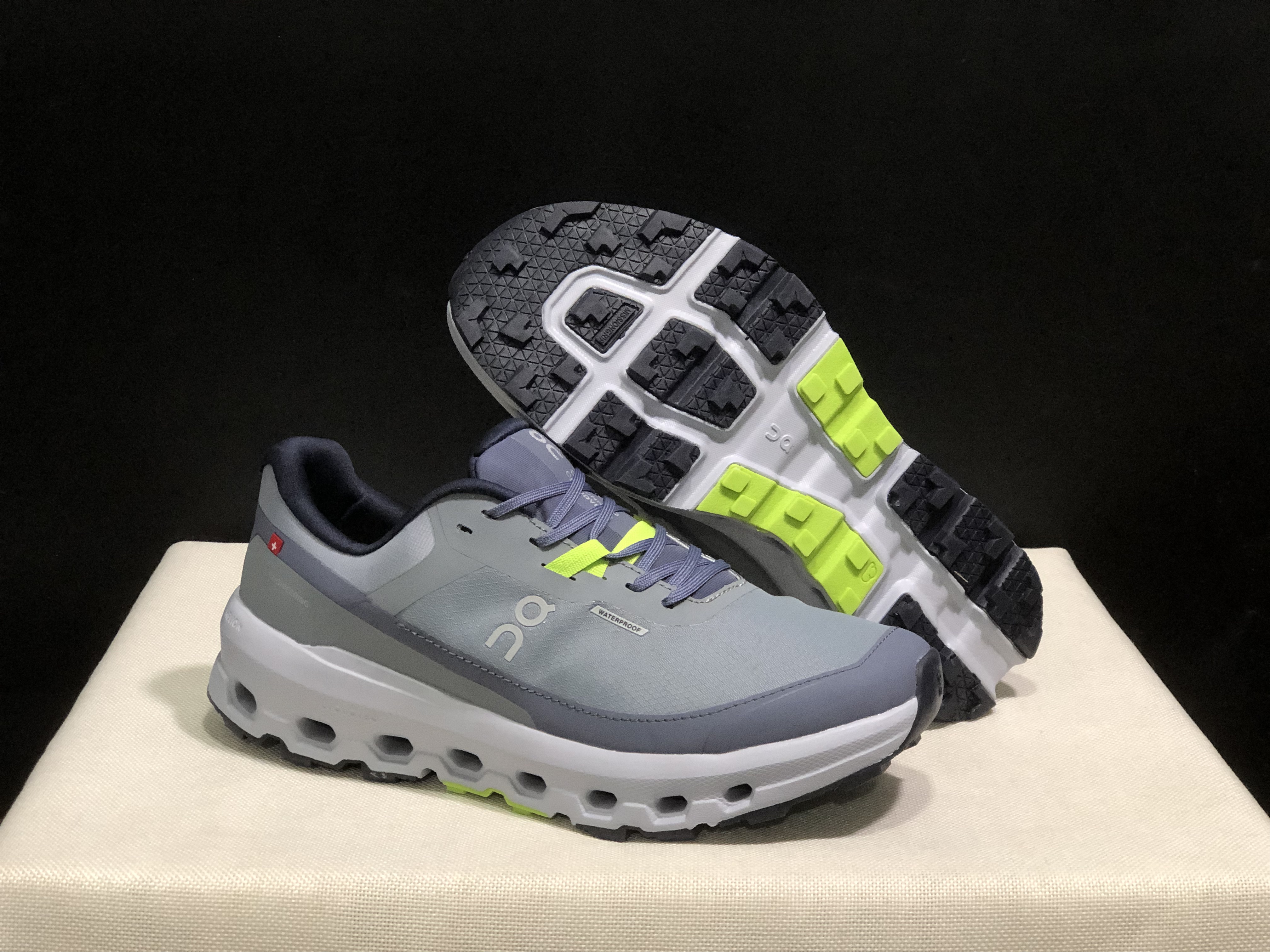 On Running Cloudvista 2 Waterproof Trail Running Shoes Mist/Heather