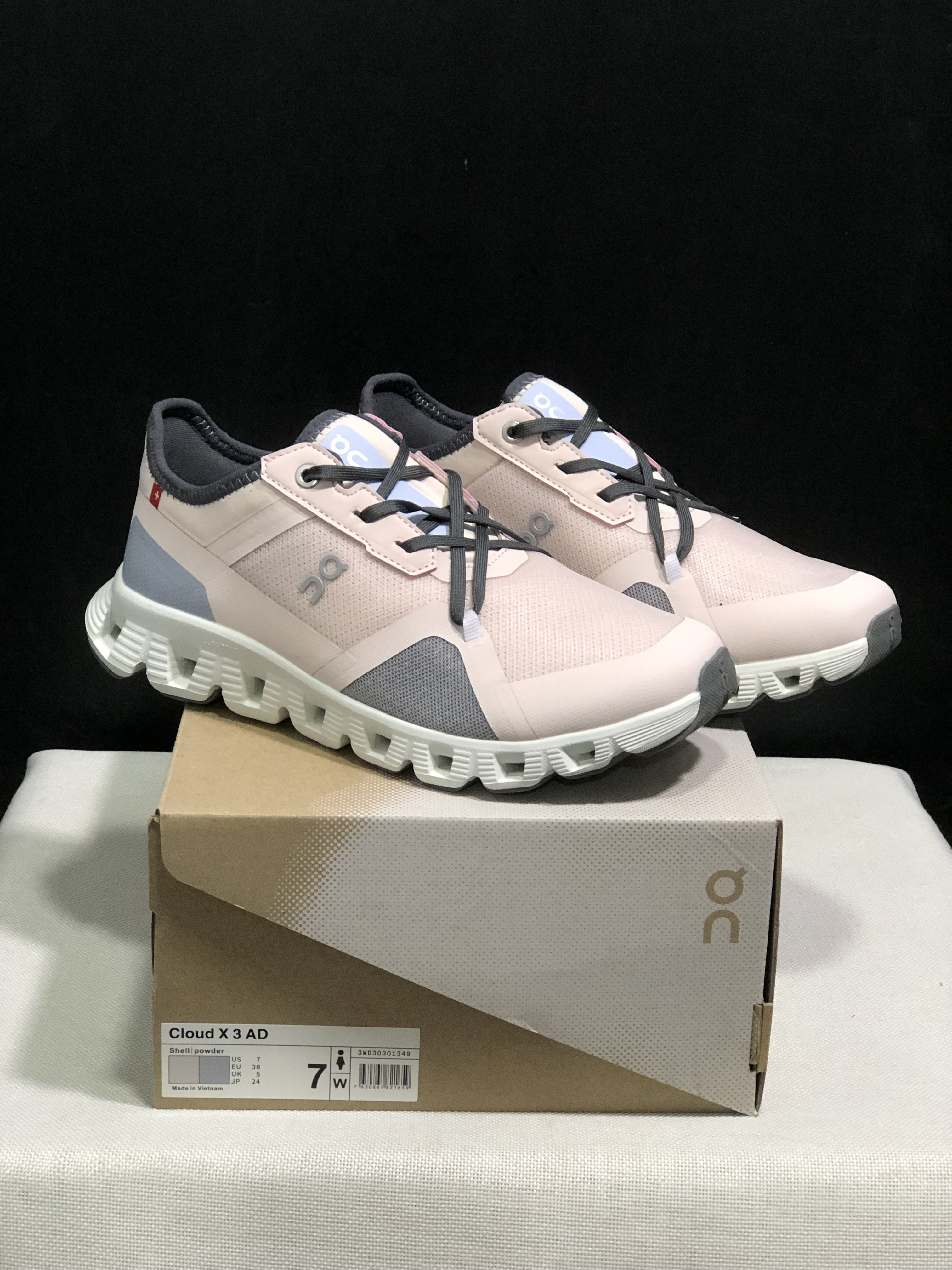 On Running Cloud X 3 AD Comfortable Wear-Resistant Training Shoes Shell/Powder