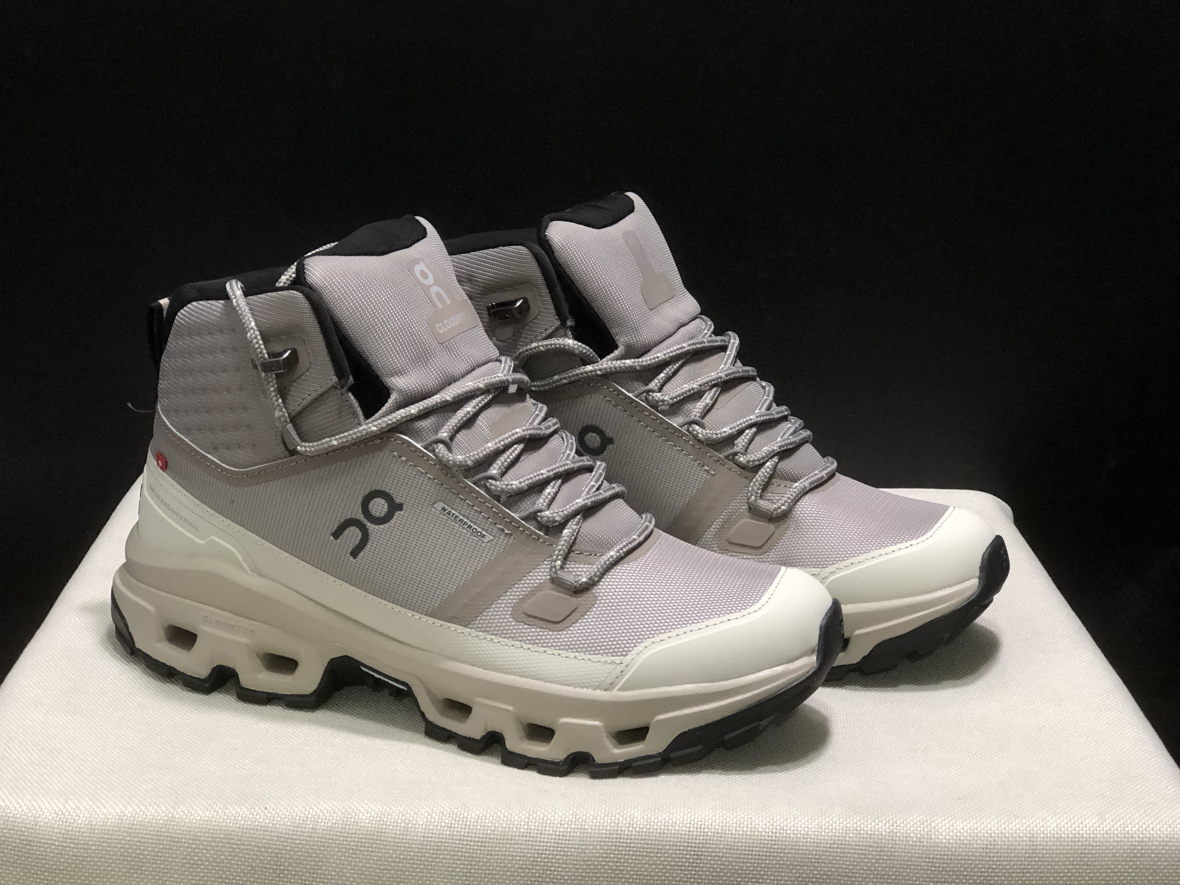 On Running Cloudrock Mid WP High-Top Hiking Shoes Cinder/Desert