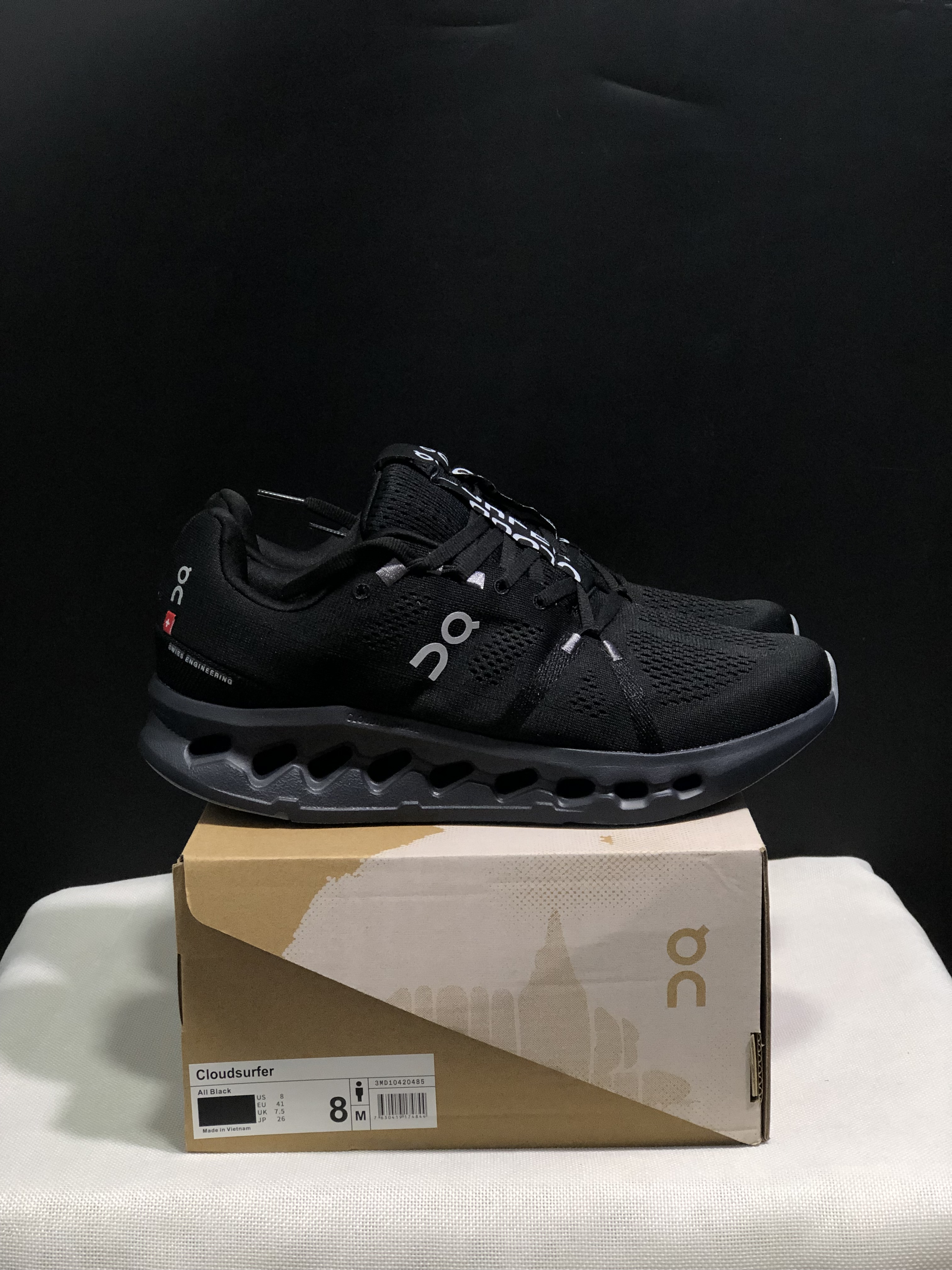 On Running Cloudsurfer Training Anti-Slip Running Shoes All Black