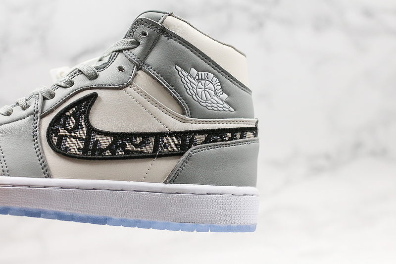Nike Air Jordan 1 High-top Wolf Grey Sneakers Dior Joint Edition