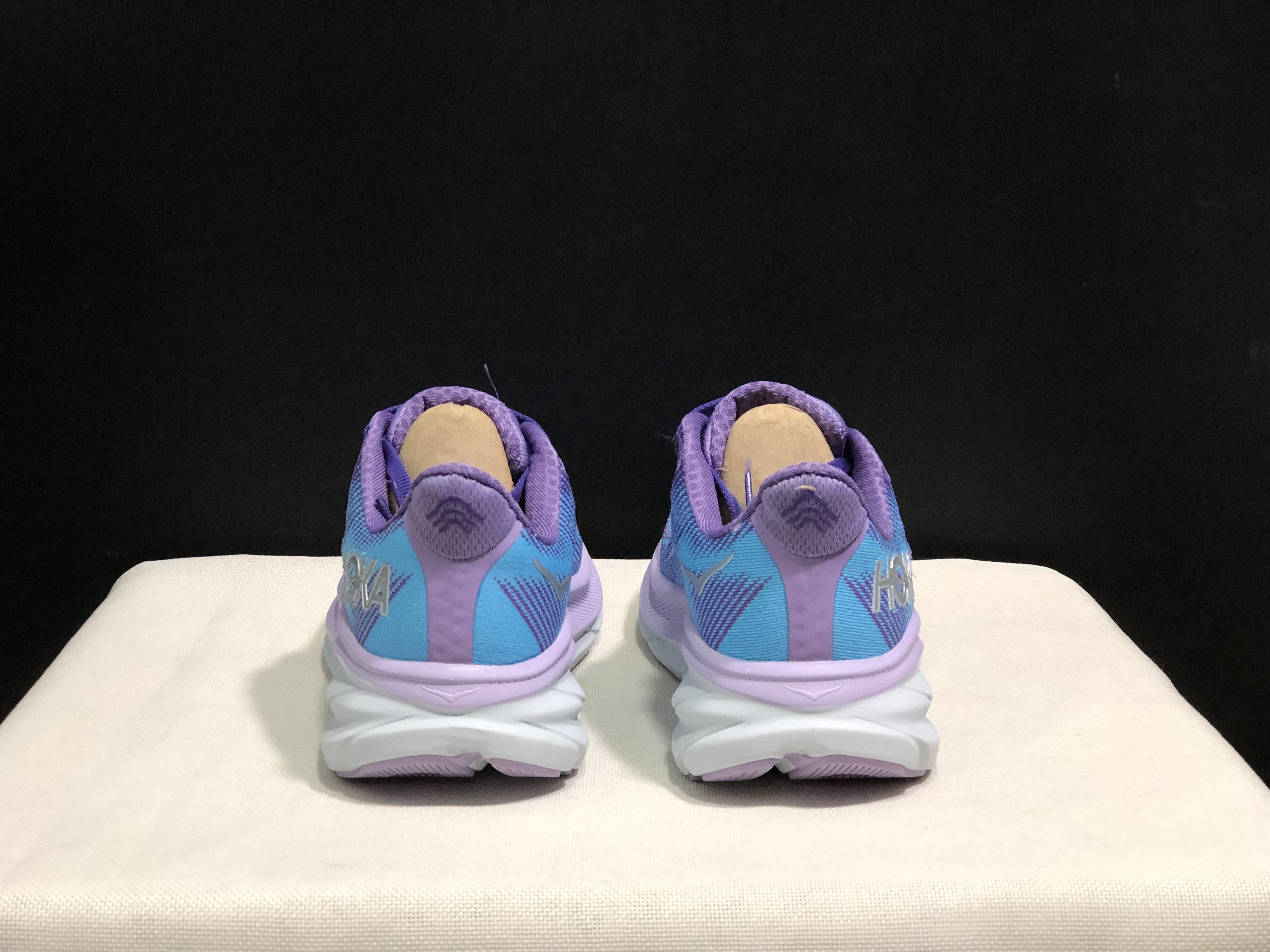 Hoka One One Clifton 9 Running Shoes Athletic Shoes Sneakers Light Purple