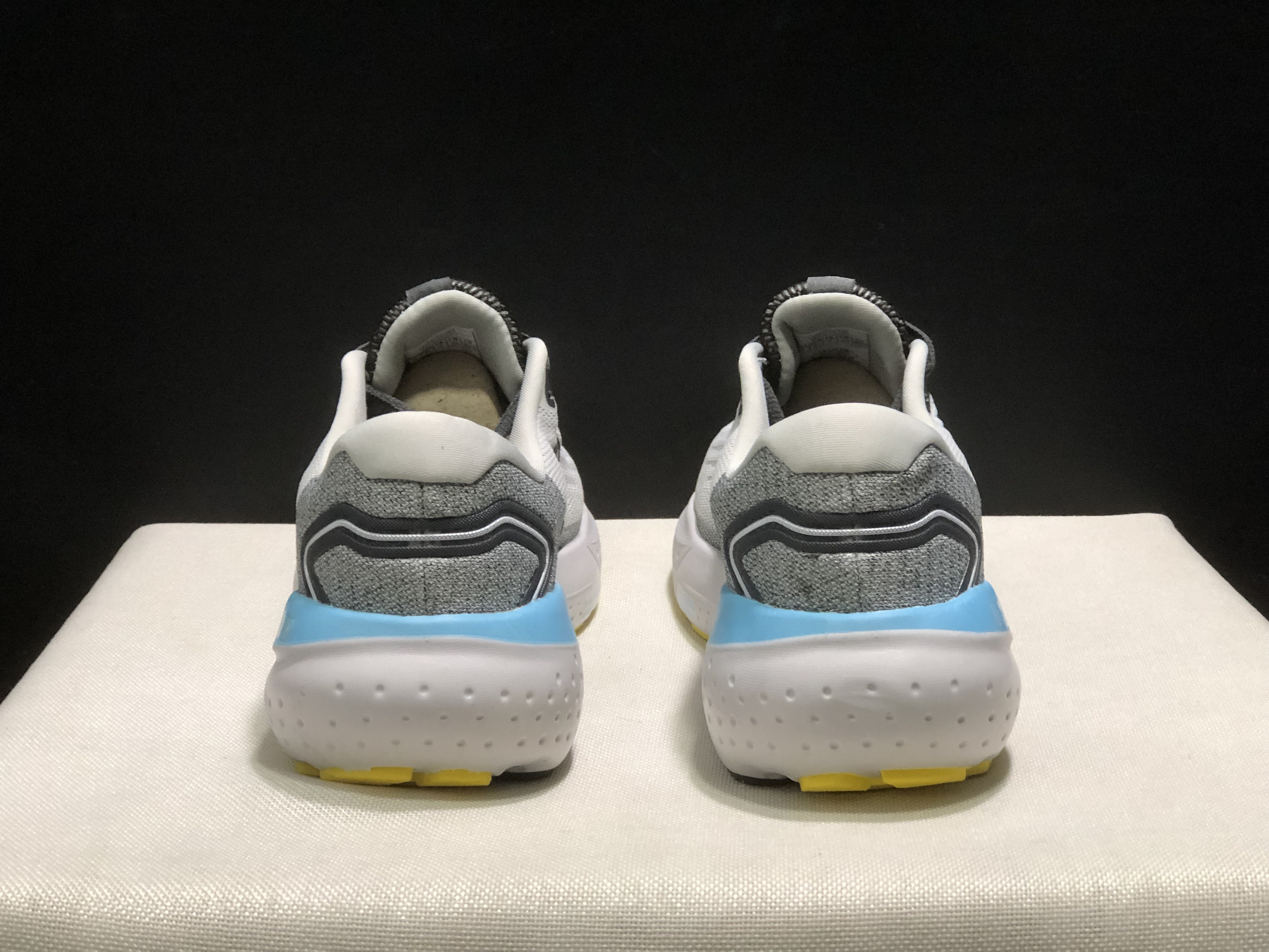 Brooks Glycerin 21 Men's Low-top Casual Running Shoes Coconut Milk Color/iron Grey/Champogne