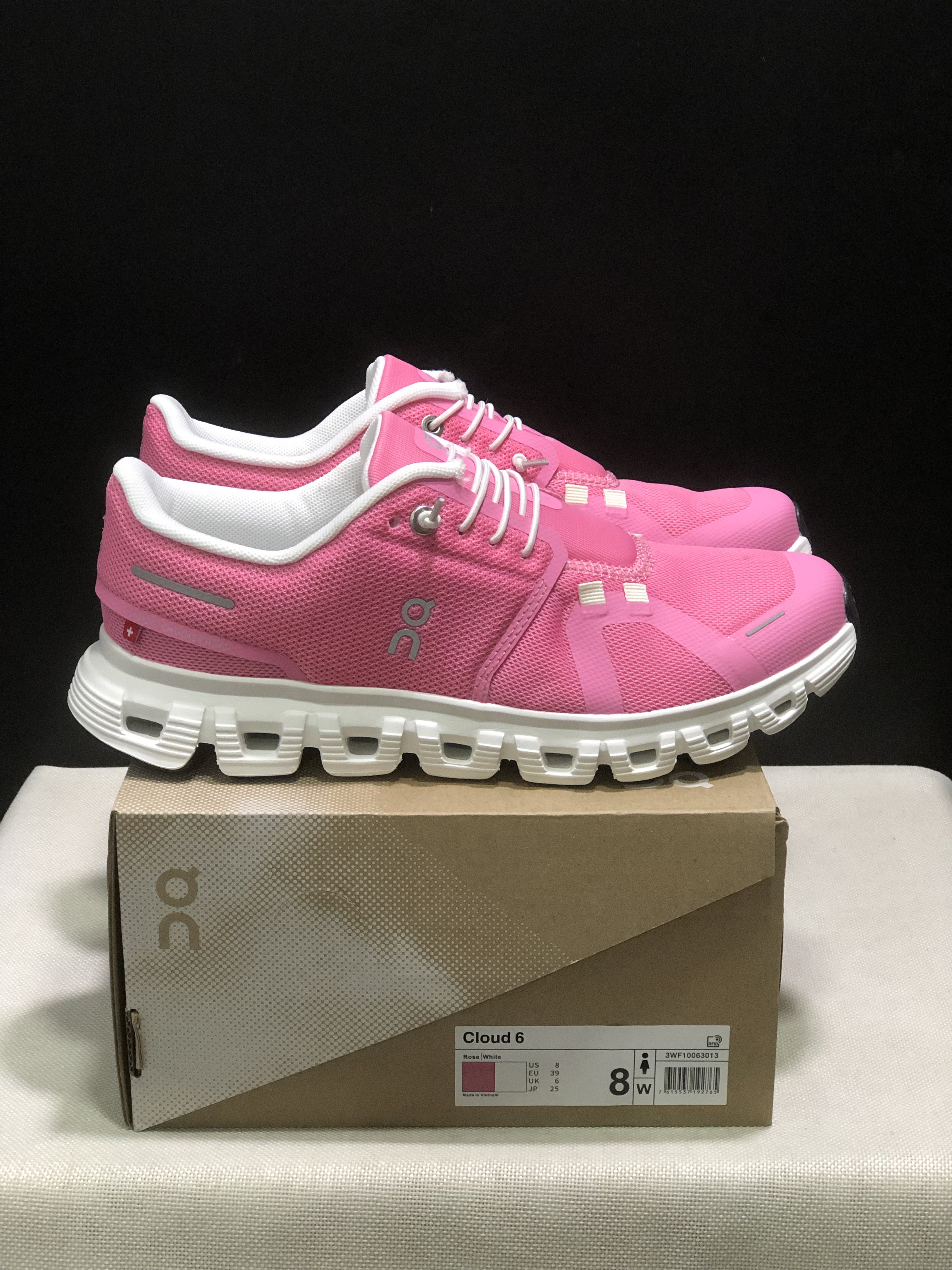 On Running Cloud 6 Casual Sneakers Rose Red/White