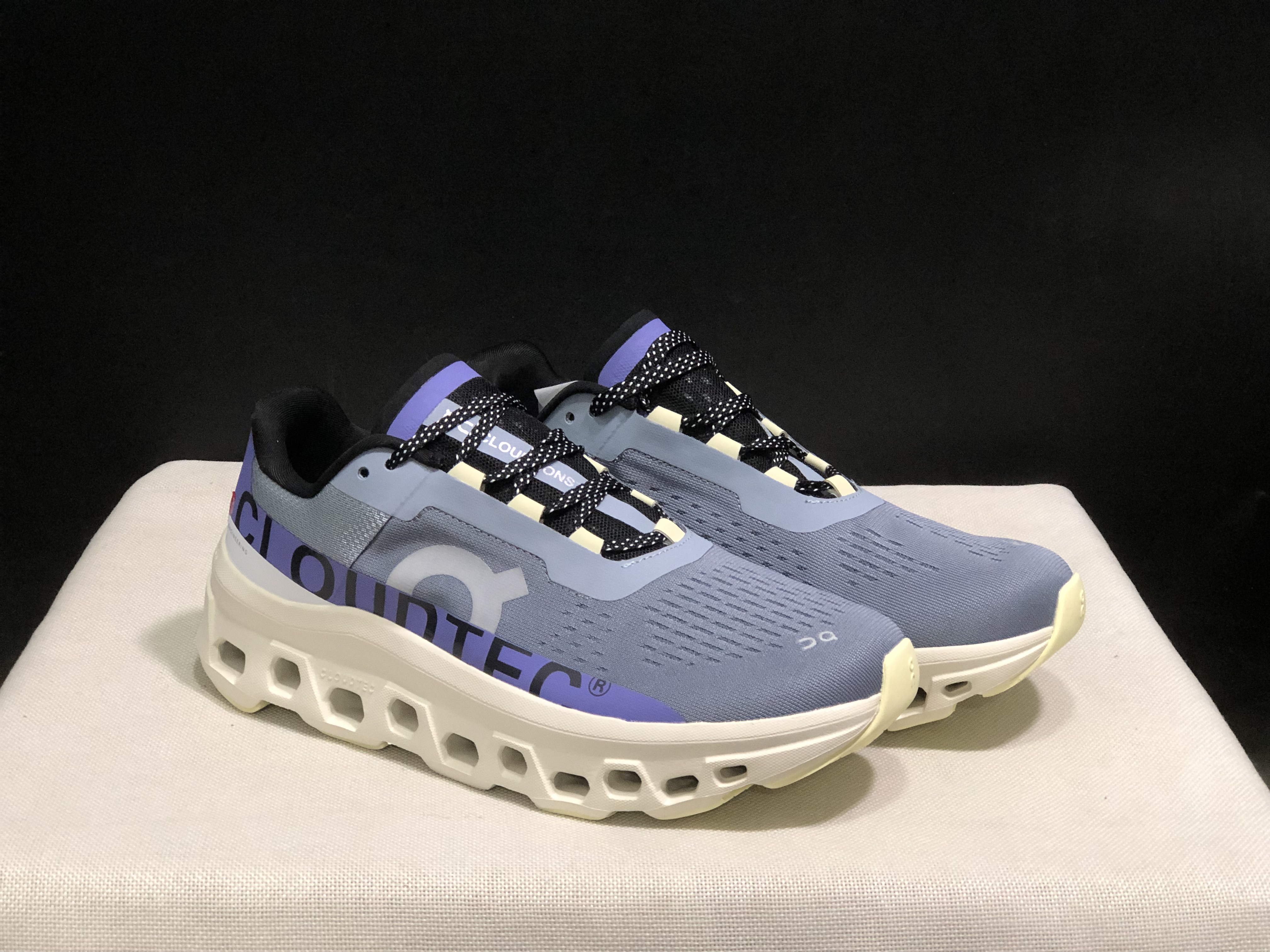 On Running Cloudmonster CNY Shock-Absorbing And Anti-Slip Sports Shoes Year Of The Dragon Special Edition Mist/Blueberry