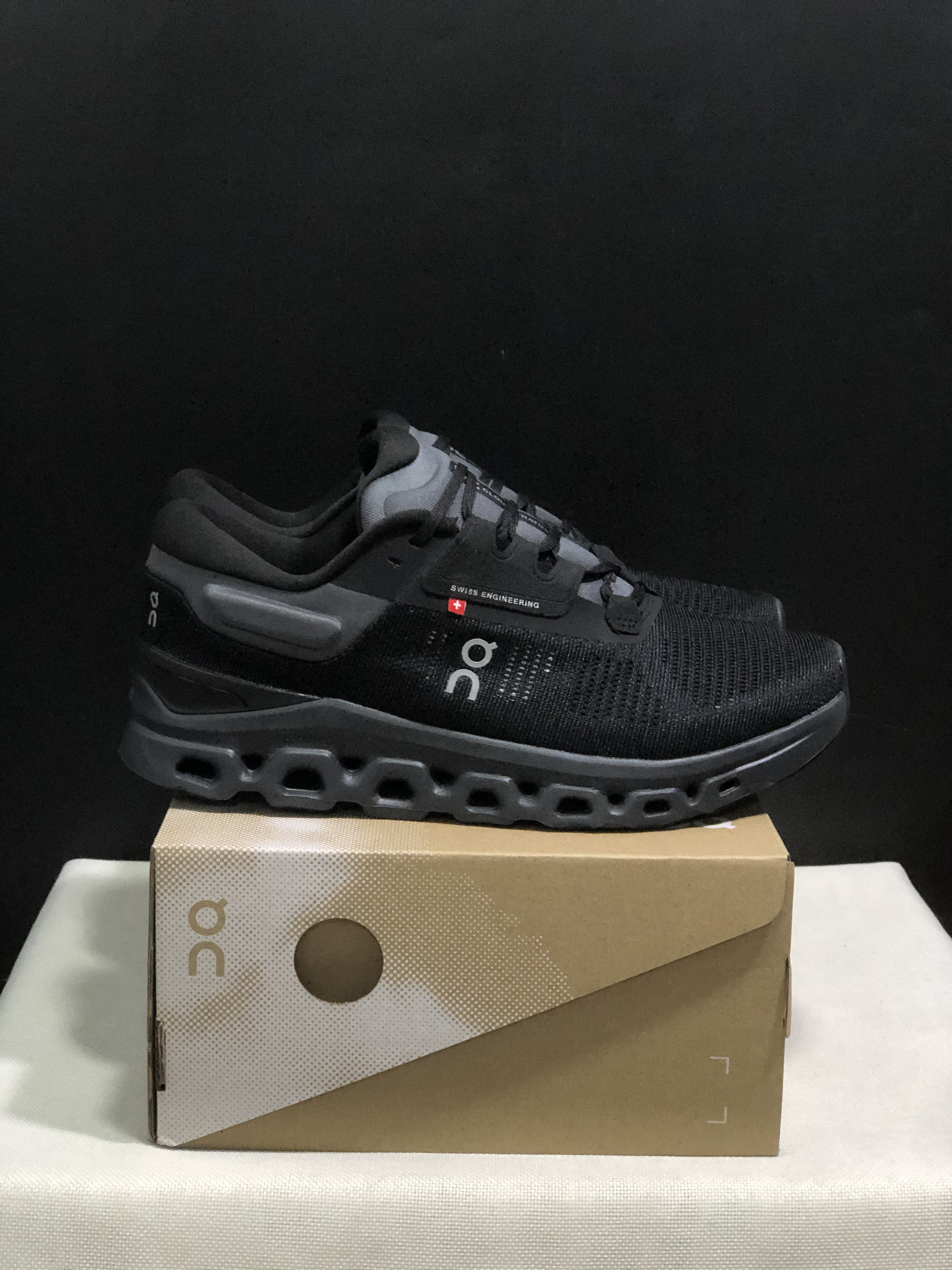 On Running Cloudstratus 3 Anti-Slip Running Shoes Black