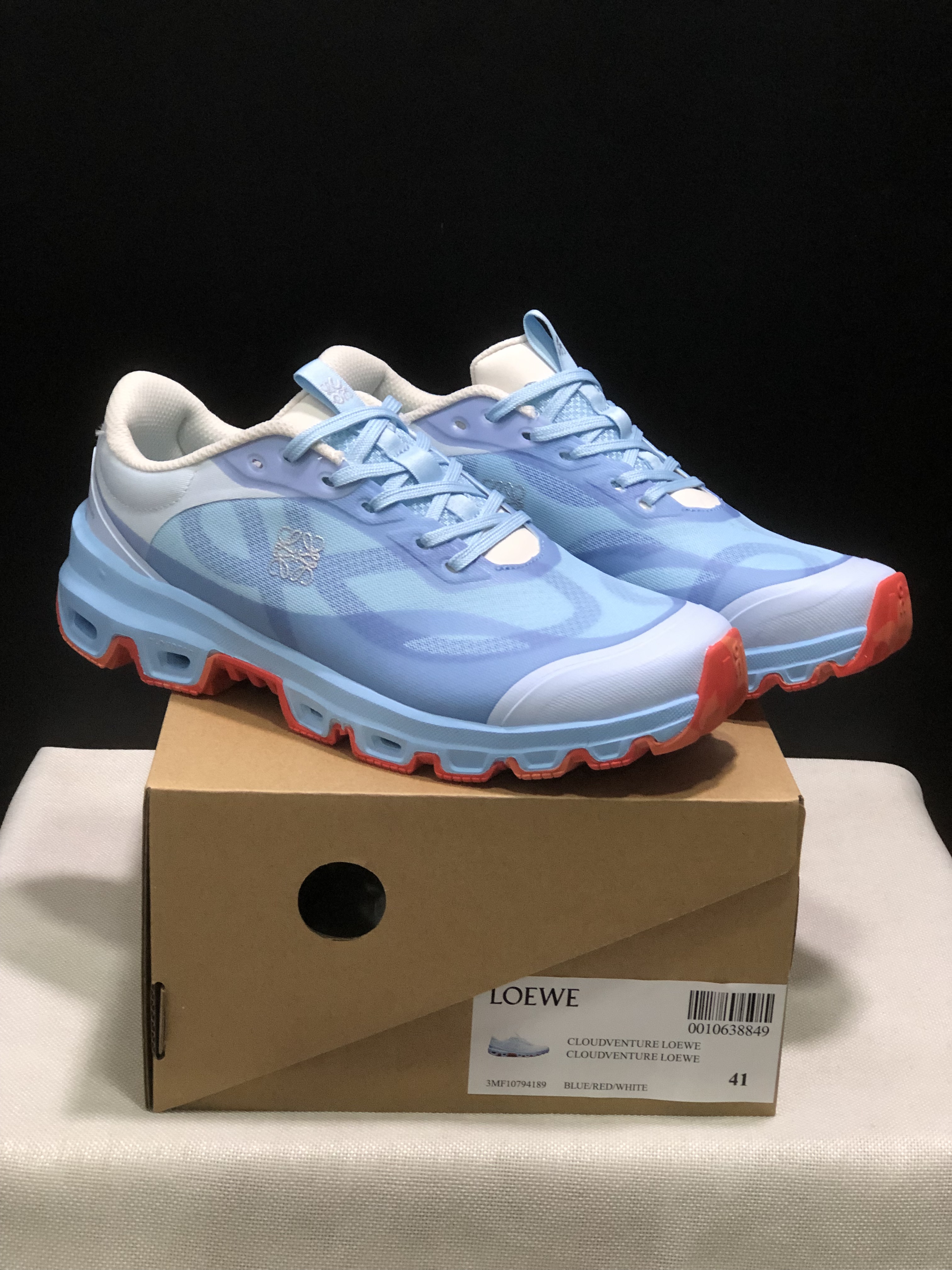 LOEWE x On Running Cloudventure 2.0 Running Shoes Co-Signed Edition Sky Blue