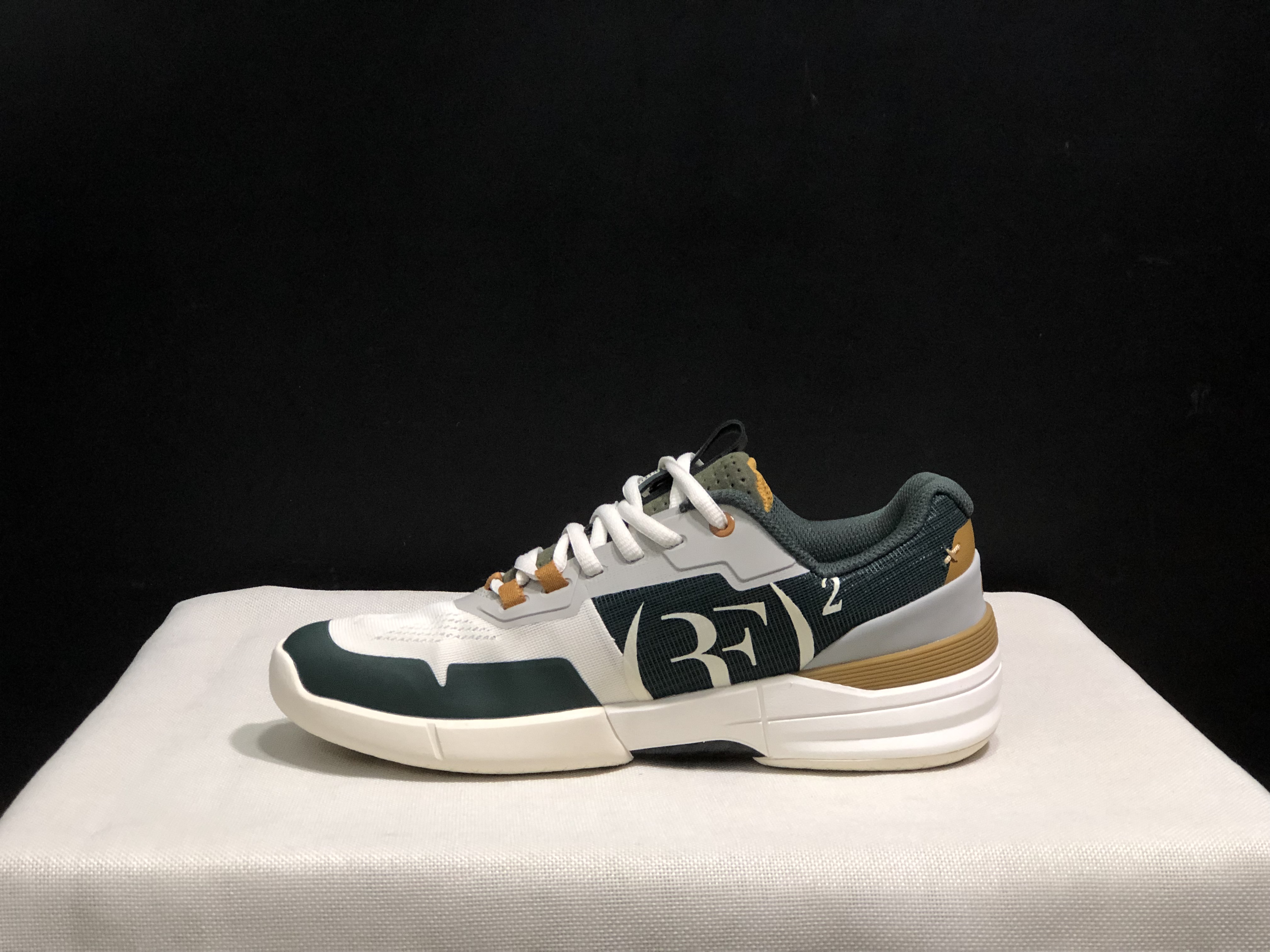 On Running The Roger Rro Durable And Breathable Tennis Shoes Beige/Ink Green