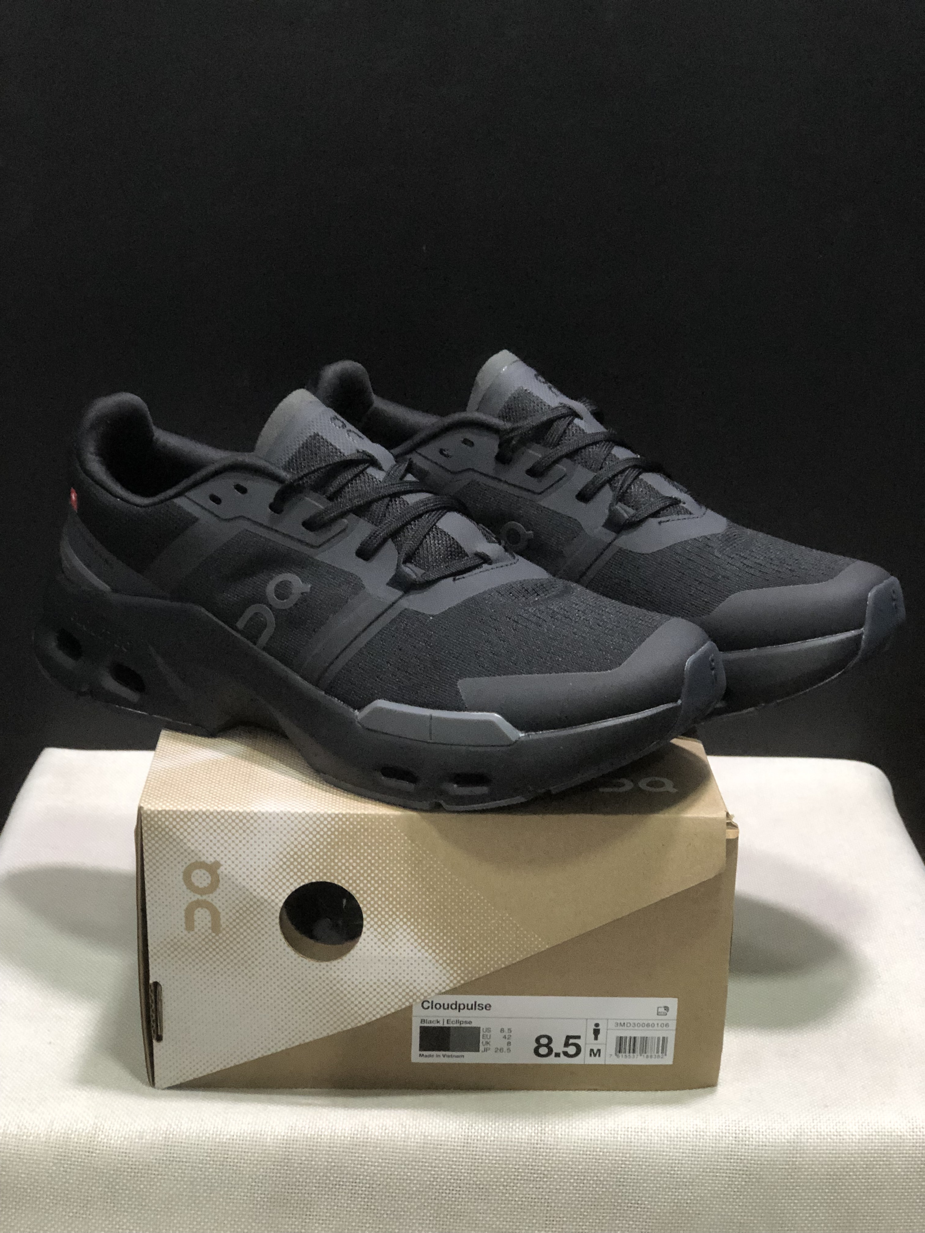On Running Cloudpulse Comfortable Running Shoes Black/Dark Grey