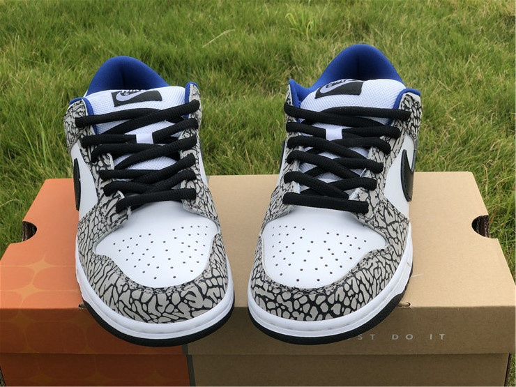 Nike SB Dunk Low Supreme White/Black-Cement Grey Sneakers