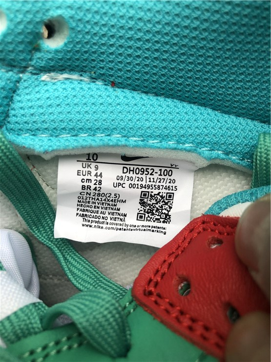 Nike Air Dunk Low SE Free 99 White Green Red Multicolour Sneakers