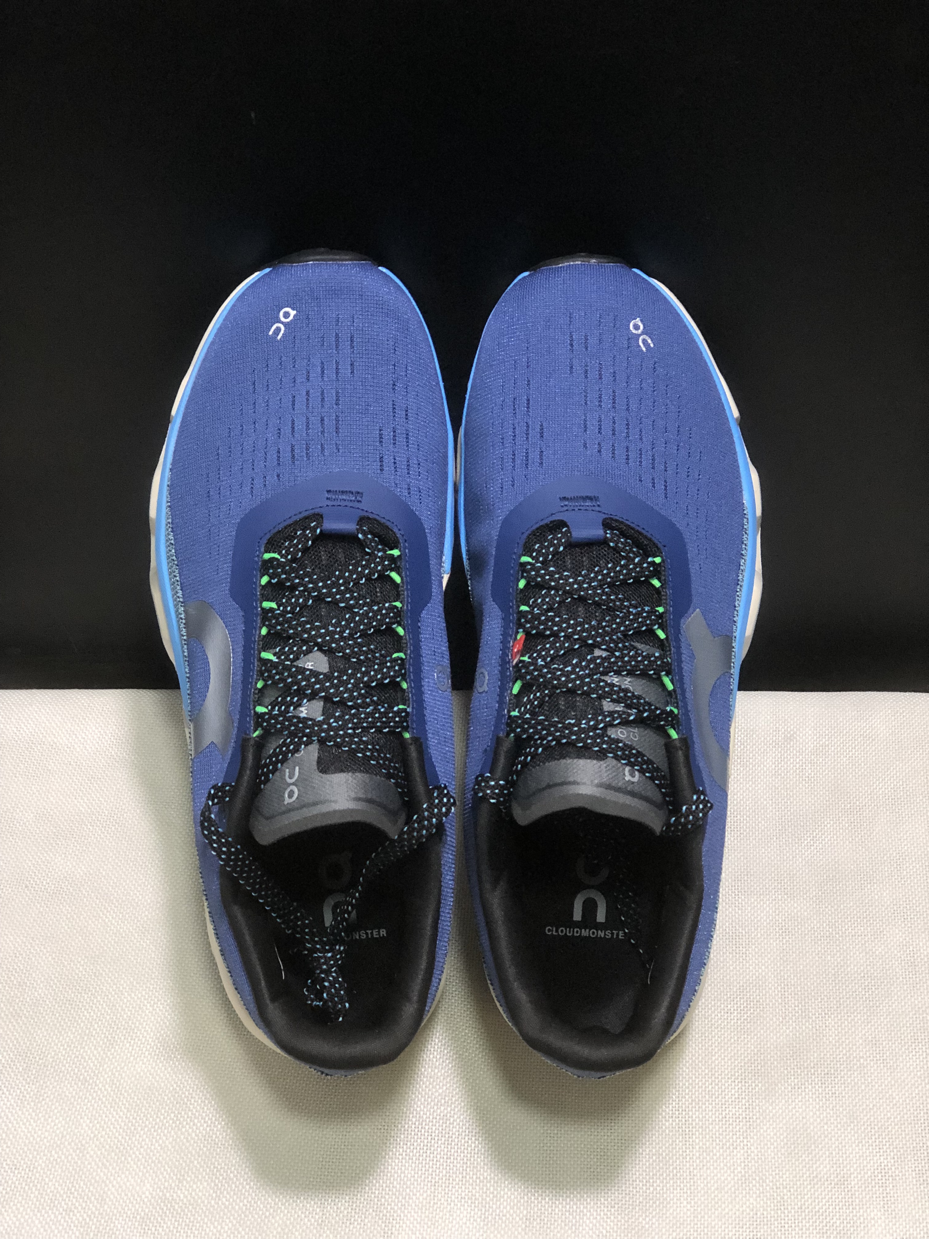 On Running Cloudmonster 2 Shock-Absorbing And Breathable Running Shoes Blue