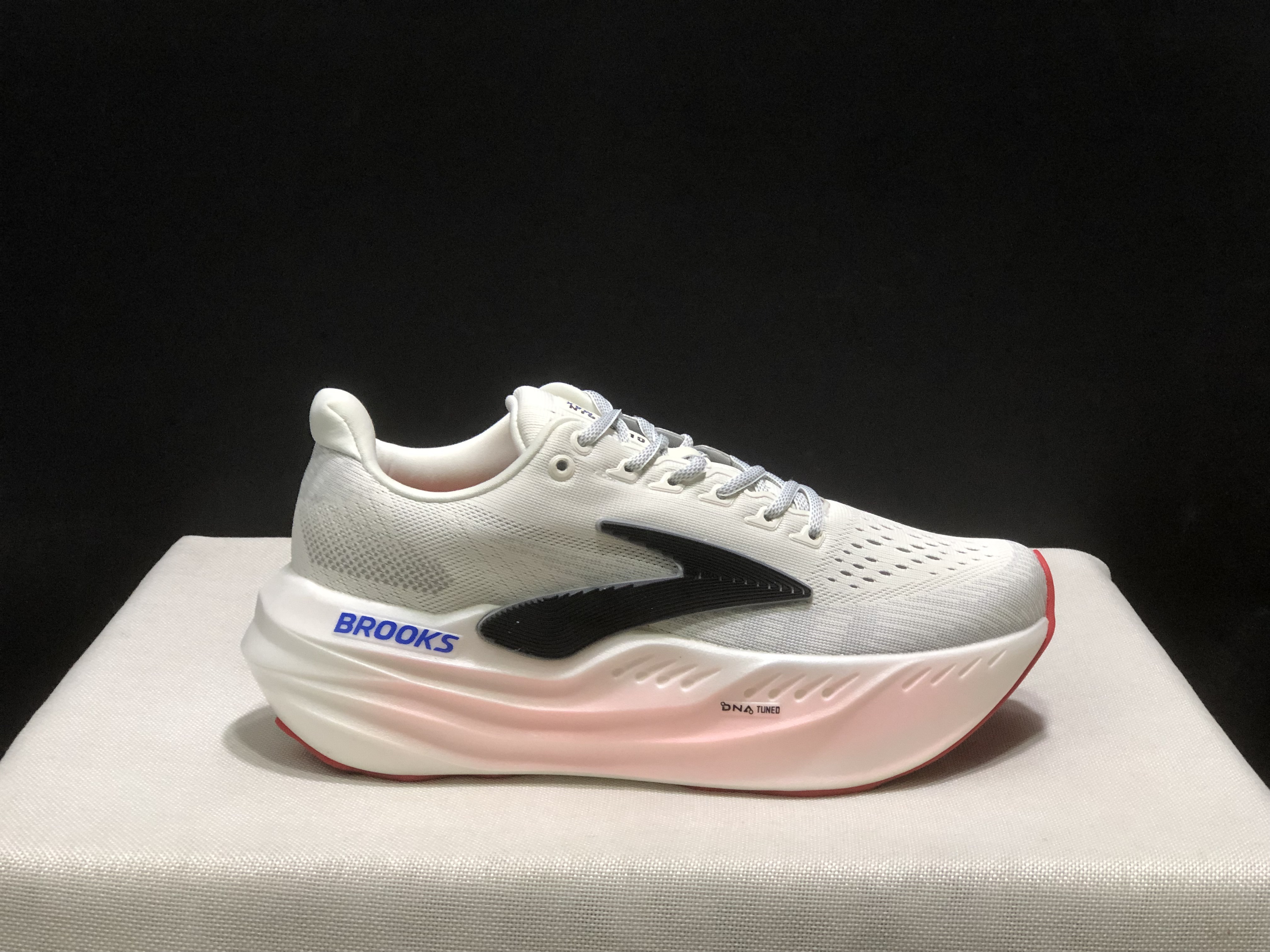 Brooks Glycerin Max Comfortable Low-top Running Shoes White/Black/Pink